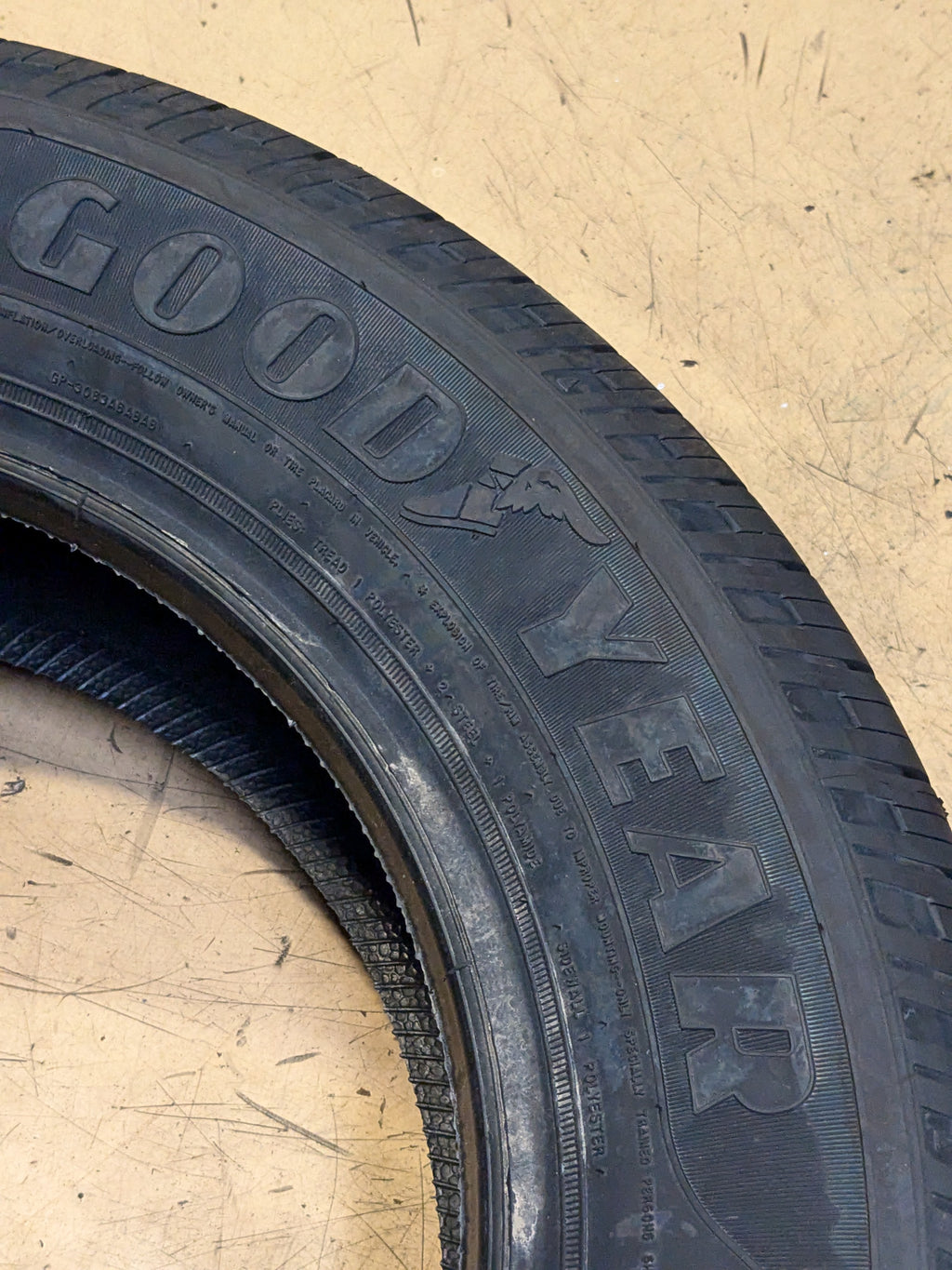 GOODYEAR RELIANT BSW P 215 65 17 99V ALL SEASON TIRE 682066597