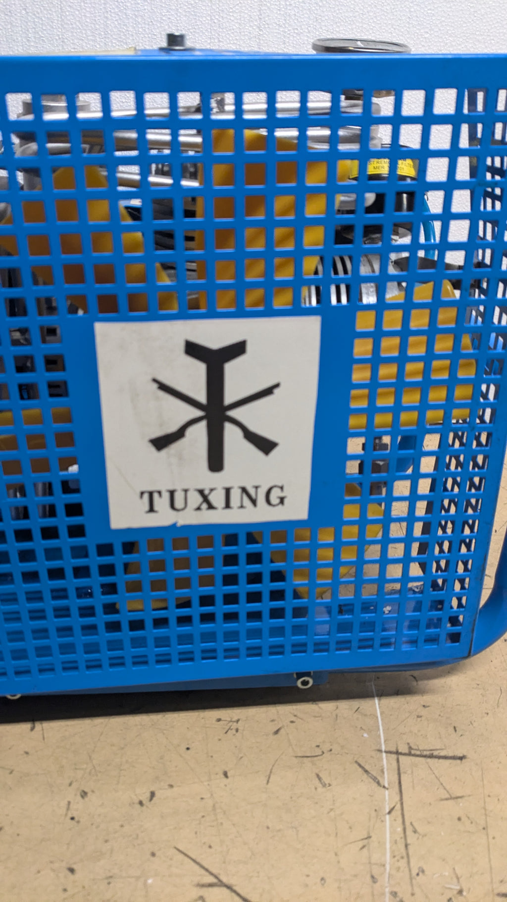 TUXING DRIVING AIR COMPRESSOR HIHG PRESSURE 100I/MIN 4500PSI TX-100
