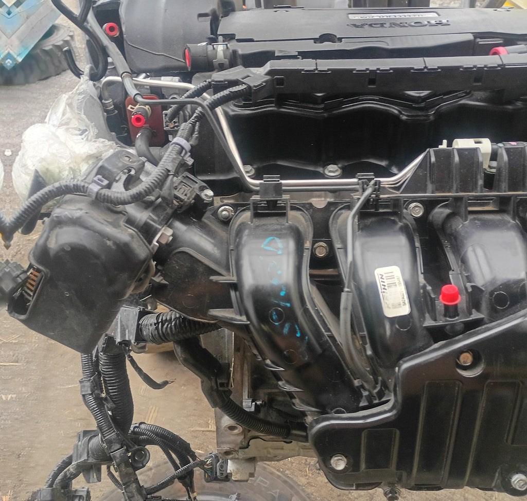 01-05 HONDA CIVIC MOTOR D17A-VTEC 1.7L 4 CYL (ENGINE ONLY)