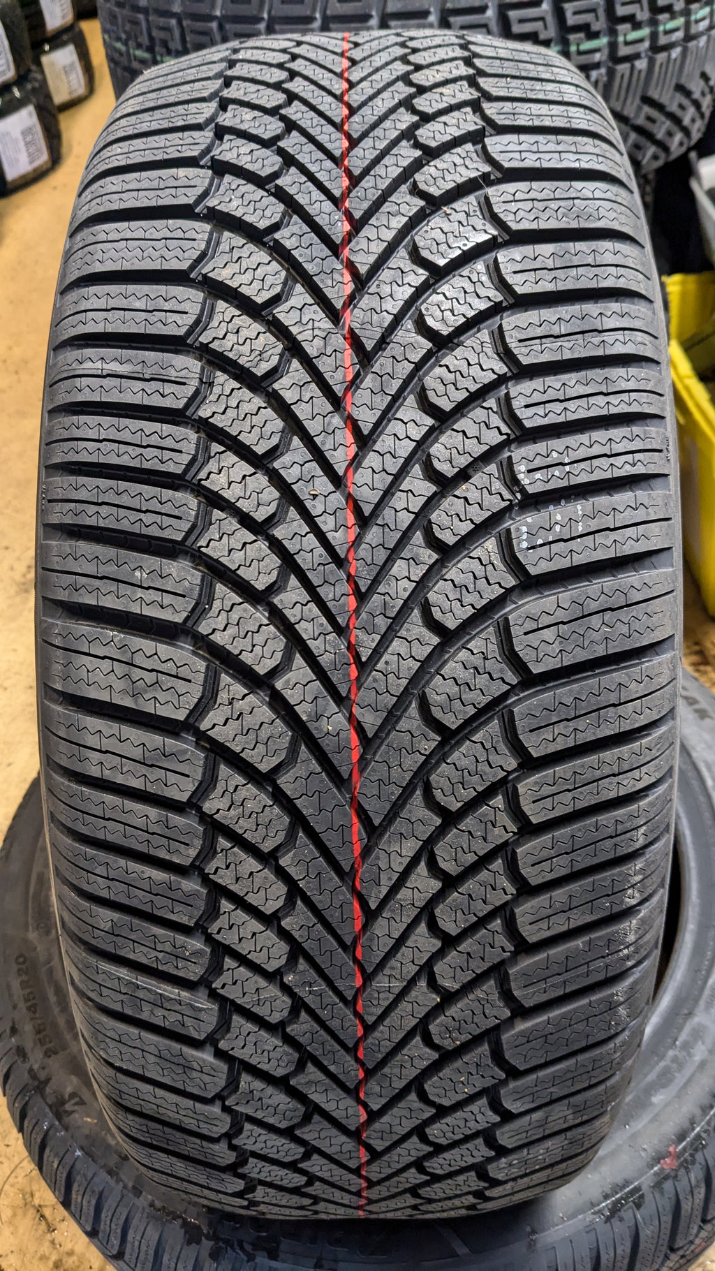 2 BRIDGESTONE BLIZZAK 6 RWL P 255 45 20 105W WINTER TIRE 014677