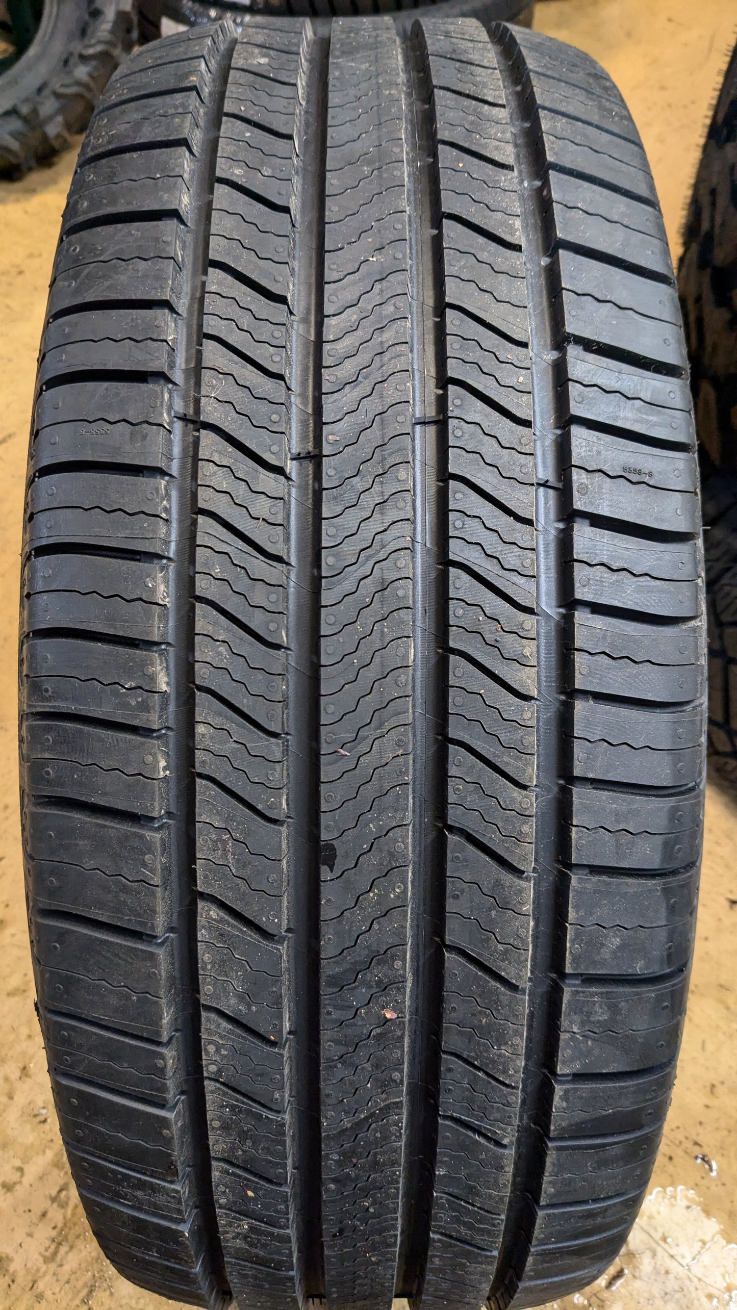 MICHELIN DEFENDER 2 BSW P 255 45 20 105V XL ALL SEASON TIRE 76252