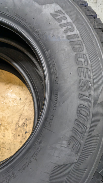 2 BRIDGESTONE BLIZZAK DM V2 BSW P 245 75 16 111R WINTER TIRE 016525