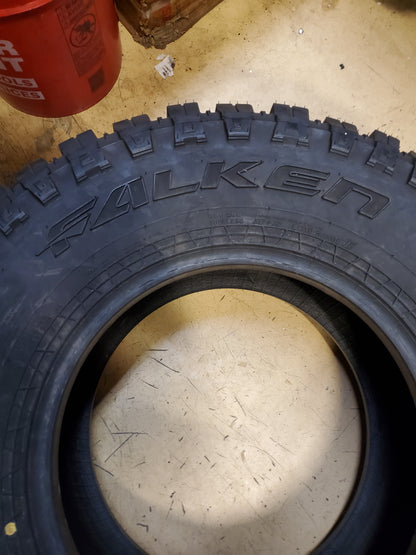 NOS FALKEN WILDPEAK MT01 BSW LT 315 70 17 121/118Q 10PLY MUD TERRAIN TIRE 28516932