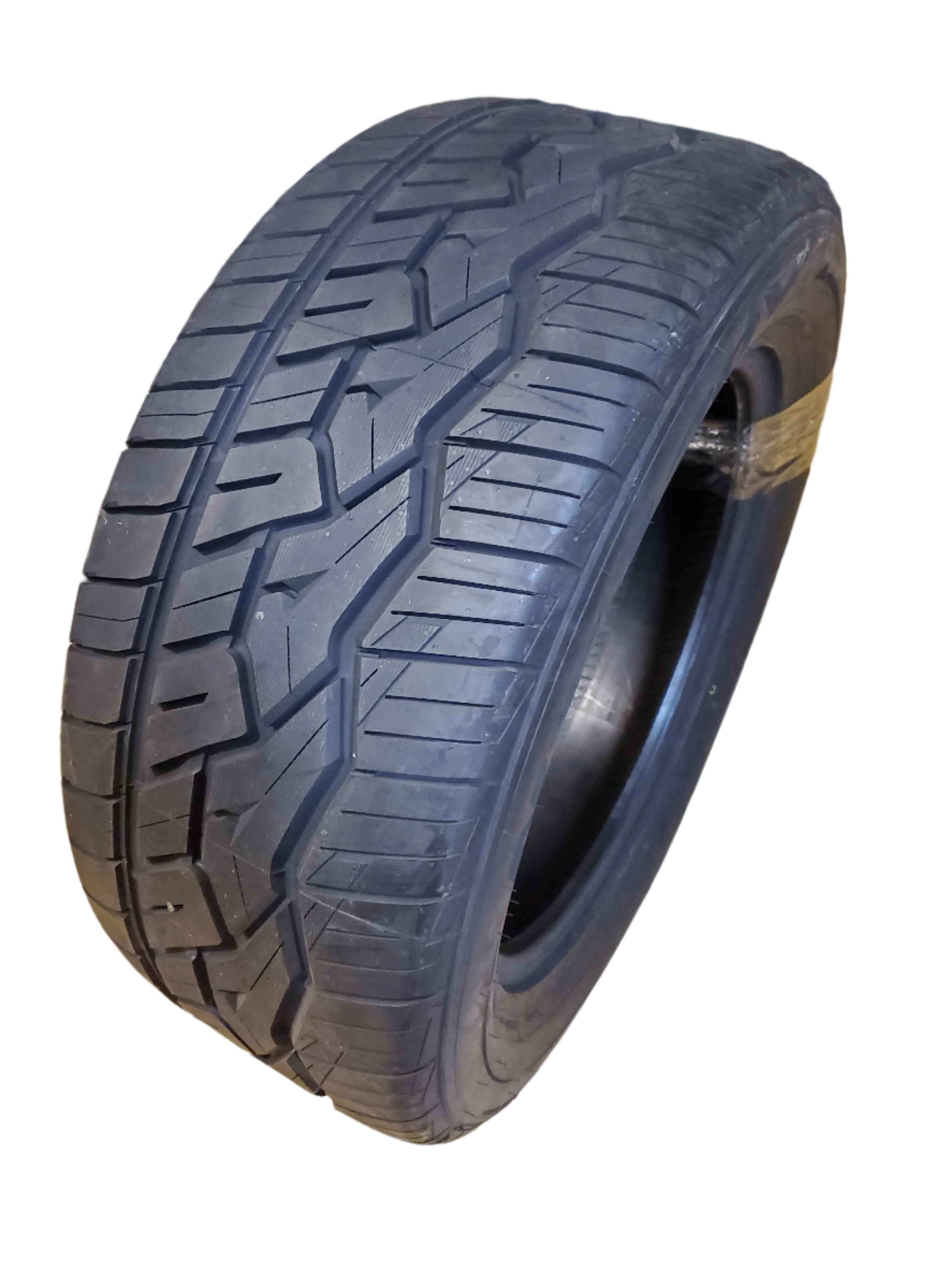 NITTO NT420V BSW P 305 50 20 120H XL ALL SEASON TIRE 203950