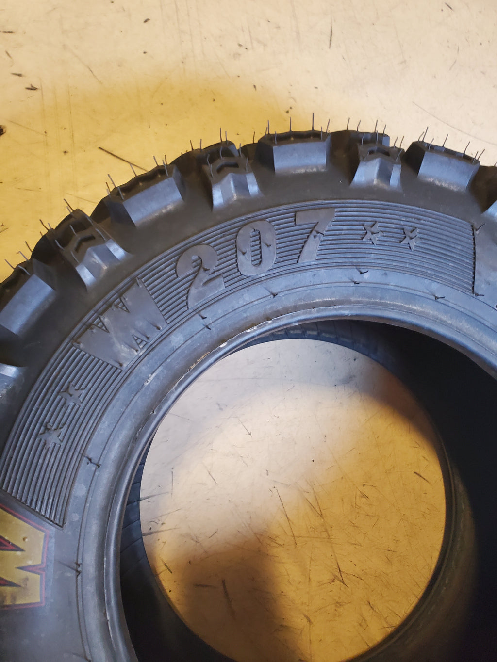 NOS BKT W207 BSW AT 24 8 12 40J 6PLY ATV/UTV TIRE 94001569