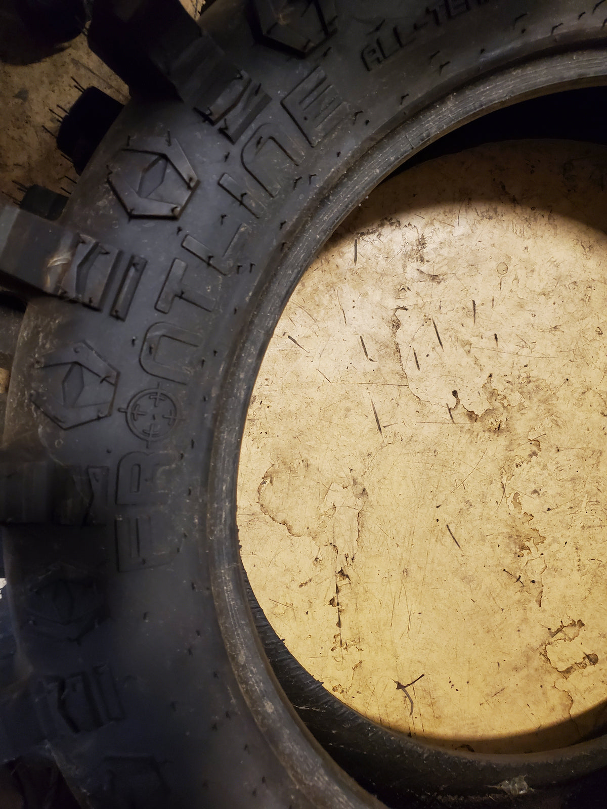 FRONTLINE ACP BSW 33 9.5 20 10PLY ATV/UTV TIRE 108352