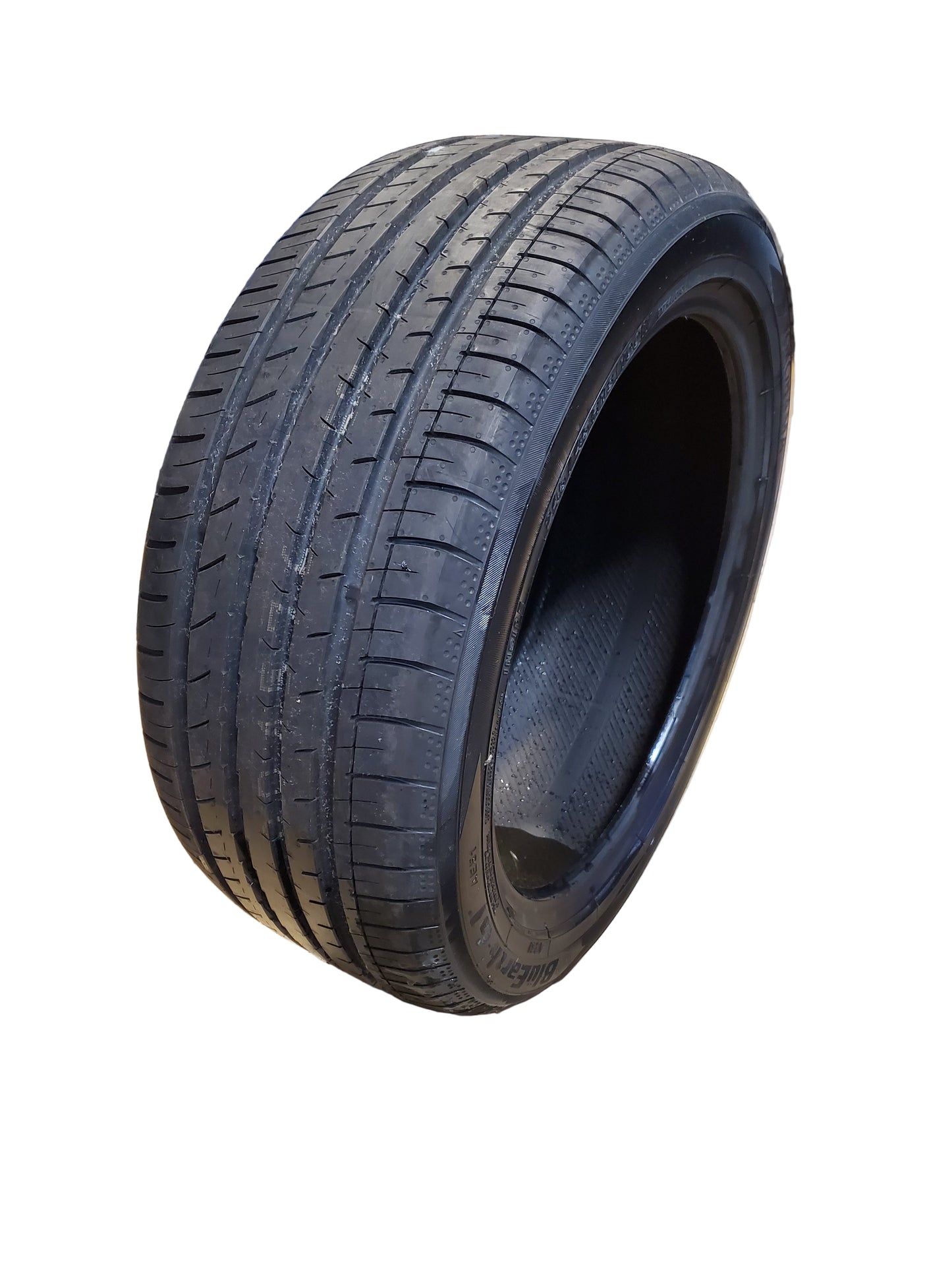 USED 9.5/32” YOKOHAMA BLUEARTH GT AE51 BSW P 245 45 18 100W XL TIRE R4576