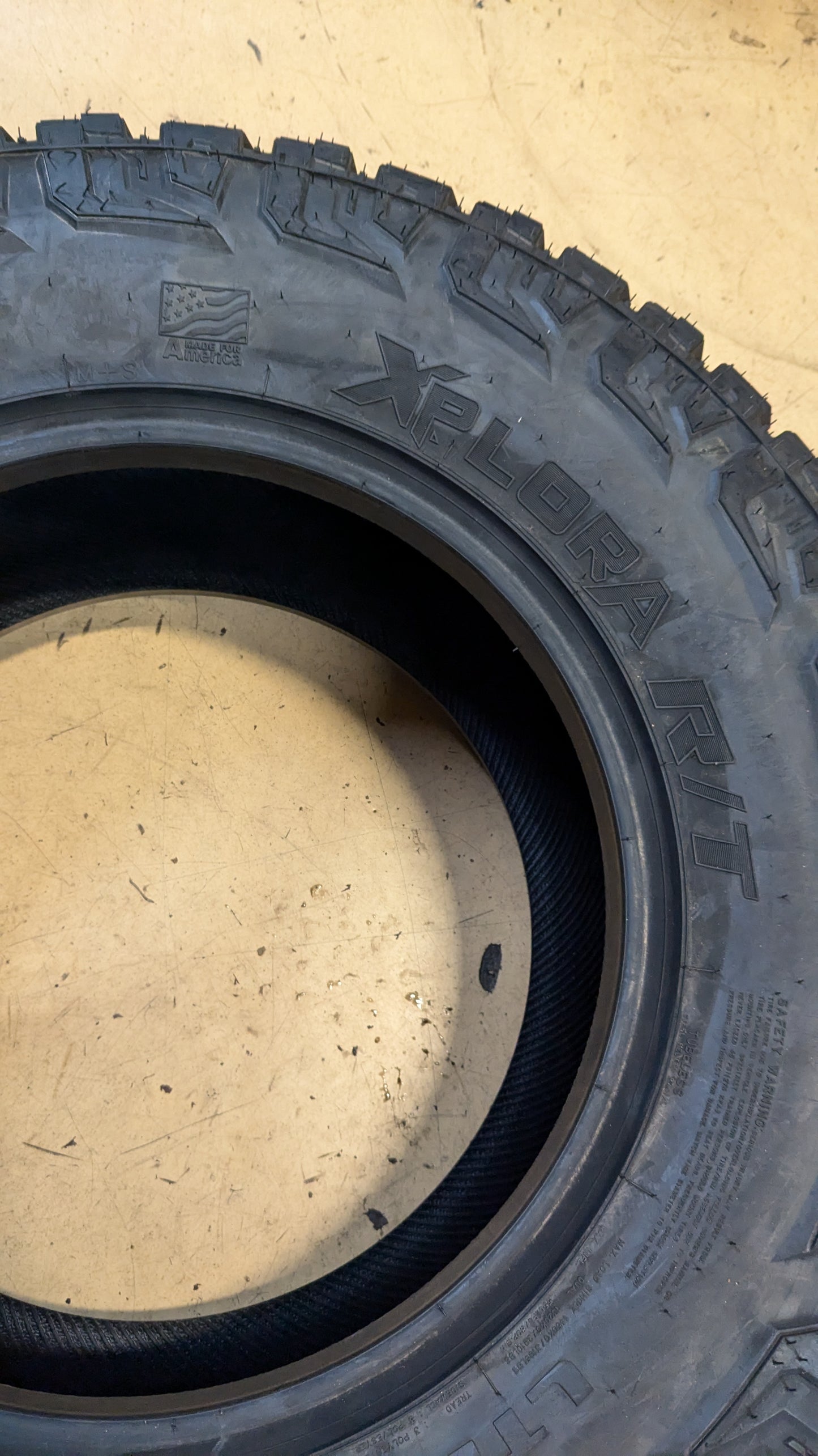 NOS FEDERAL XPLORA R/T BSL BSW LT 285 70 17 121/118Q 10PLY ALL SEASON TIRE K3HF7BFA