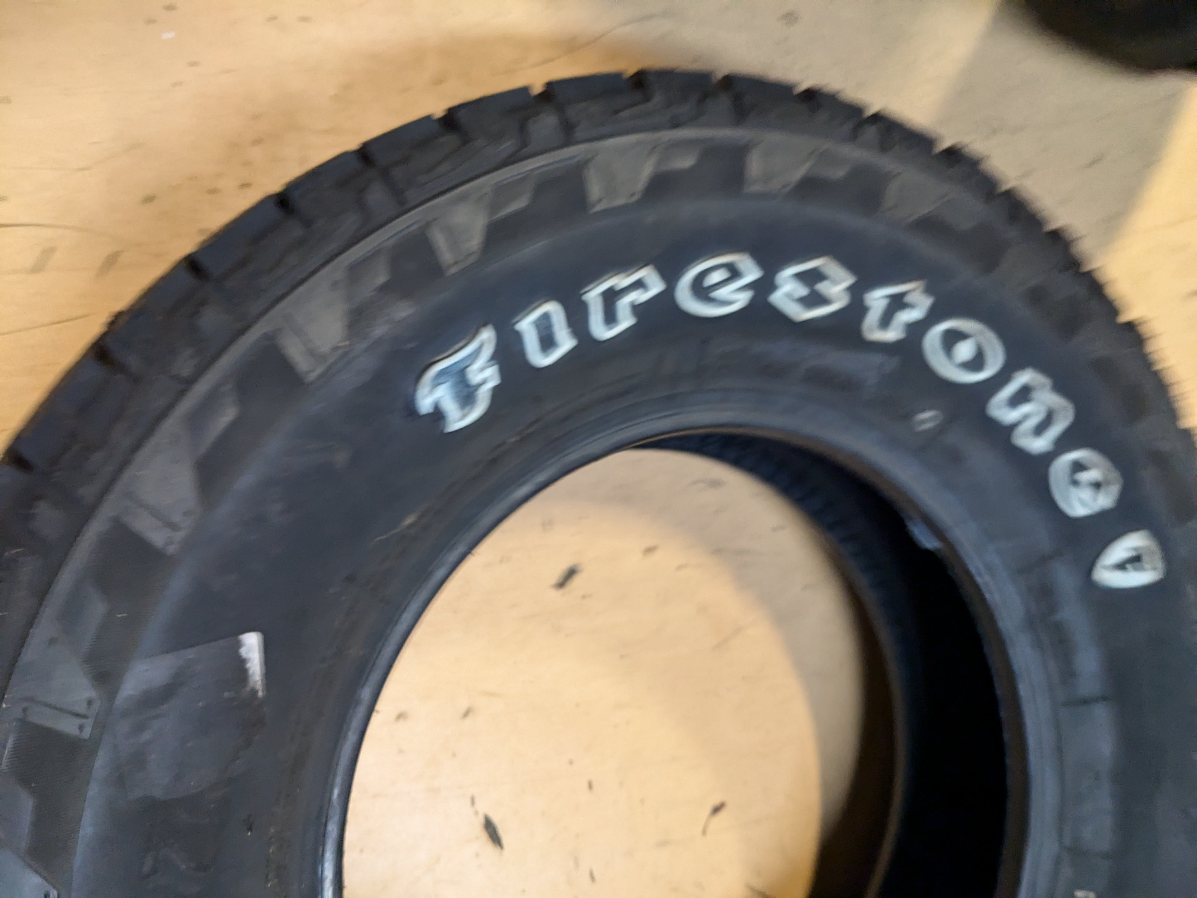 FIRESTONE DESTINATION A/T2 RWL P 235 75 15 105S SL ALL TERRAIN TIRE 014043