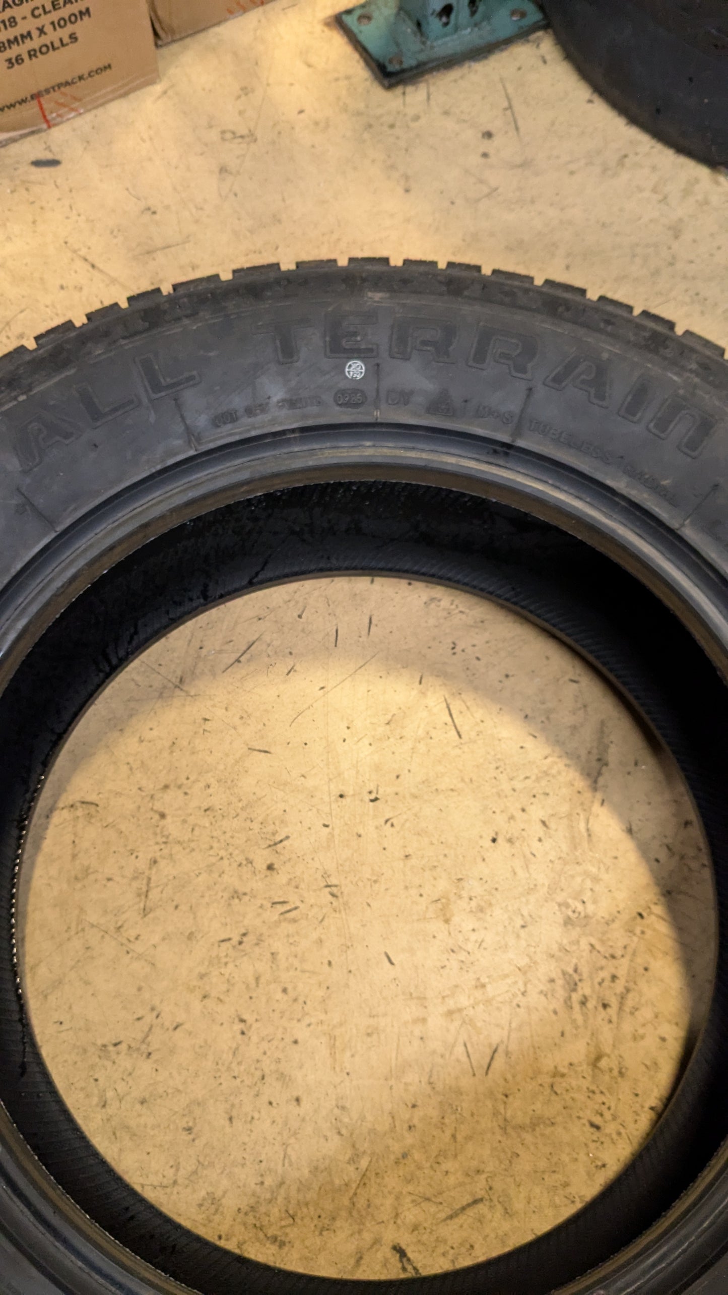 TRAIL GUIDE ALL TERRAIN BSW LT 275 65 20 126/123S 10PLY ALL SEASON TIRE TGT43