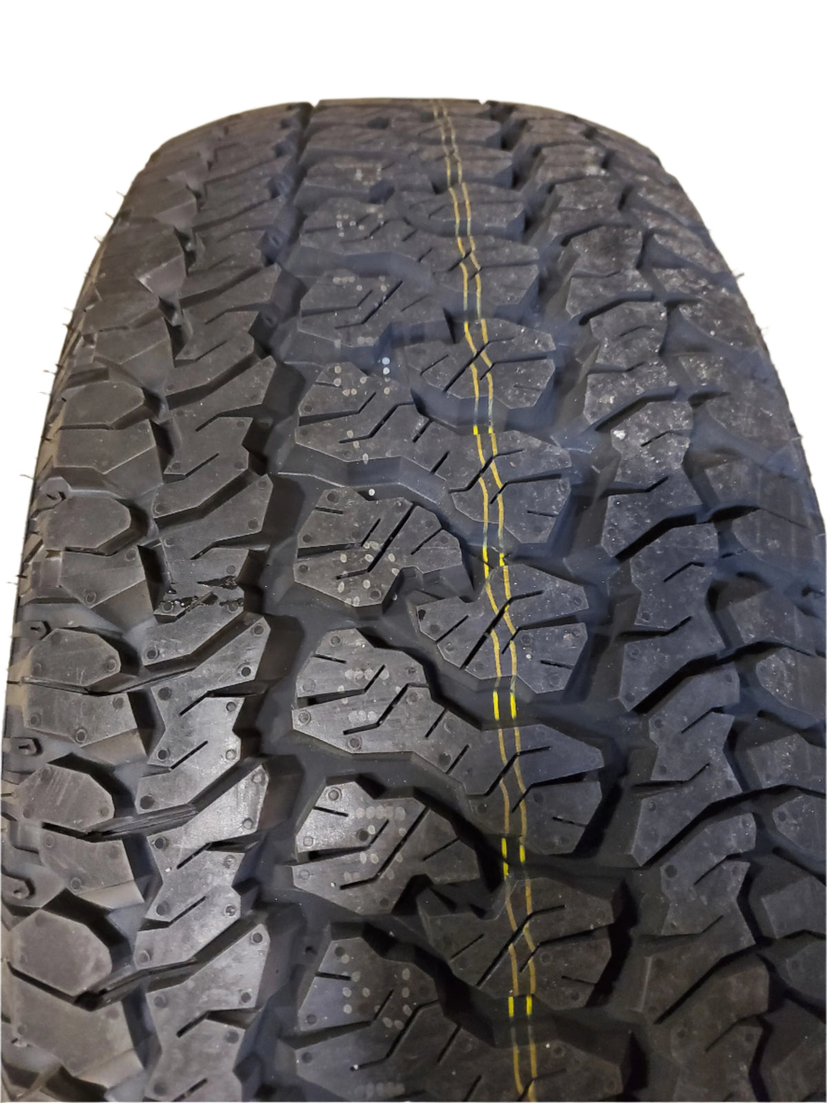 KUMHO ROAD VENTURE AT51 BSW P 275 60 20 114T ALL TERRAIN TIRE 2169213