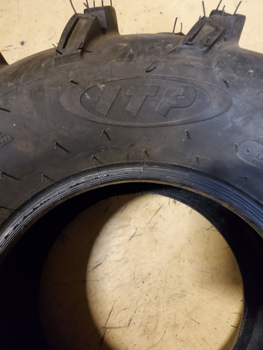 NOS ITP MUD LITE BSW  27 12 12 85F 6PLY ATV/UTV TIRE 56A347