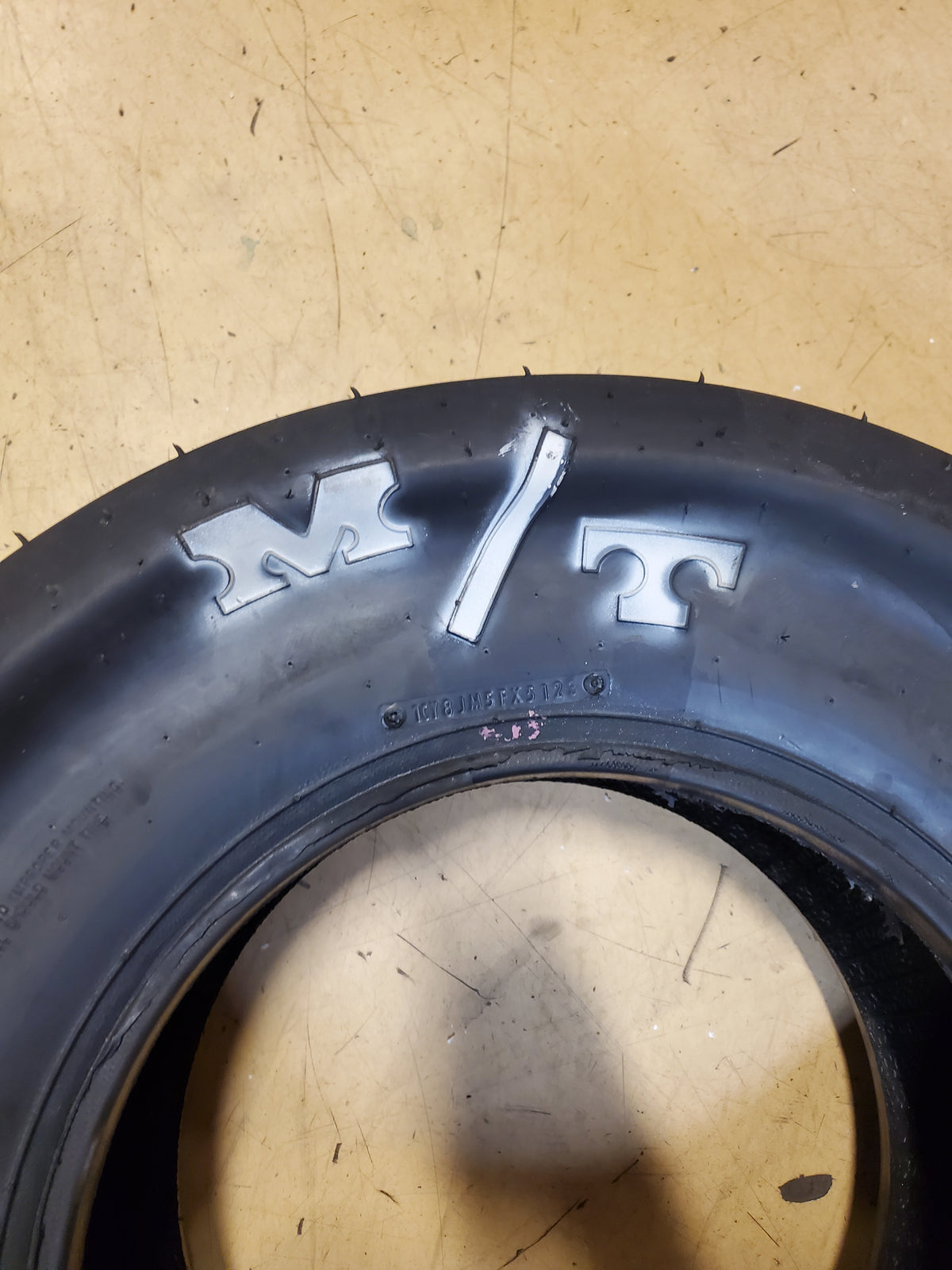 MICKEY THOMPSON ET DRAG WL 28 10.5 15S DRAG TIRE 90000000851