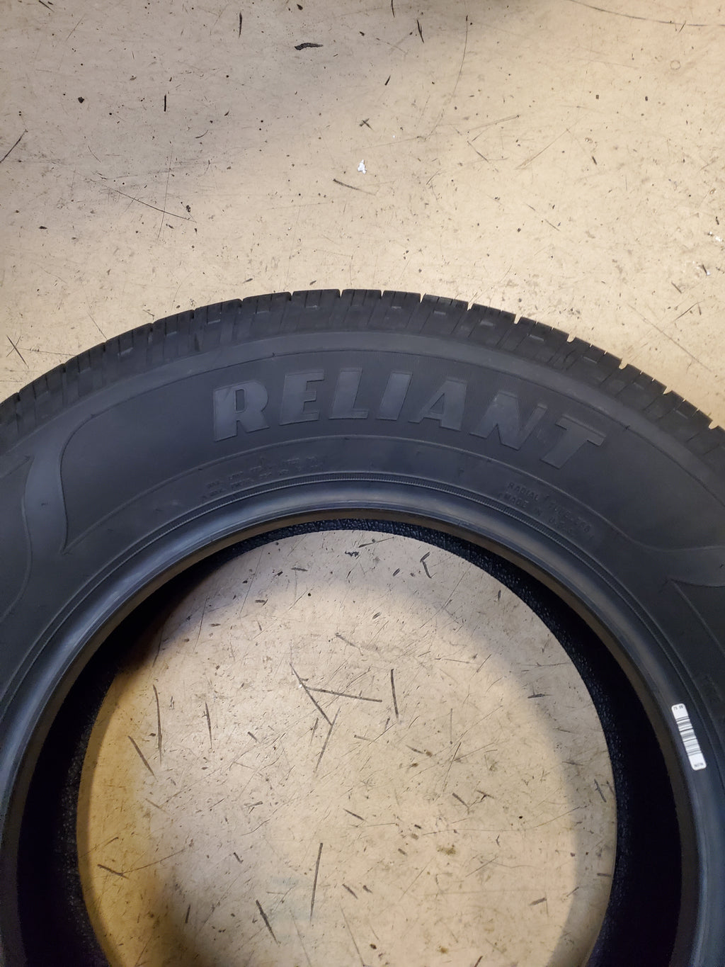 GOODYEAR RELIANT ALL-SEASON BSW P 235 65 16 103H TIRE 682024597