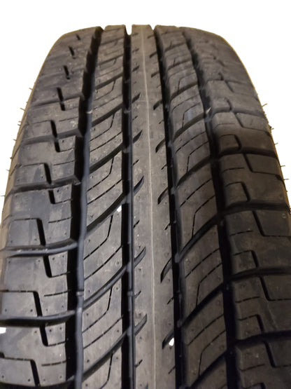 UNIROYAL LAREDO CROSS COUNTRY TOUR BSW P 215 70 16 99T ALL SEASON TIRE 31724
