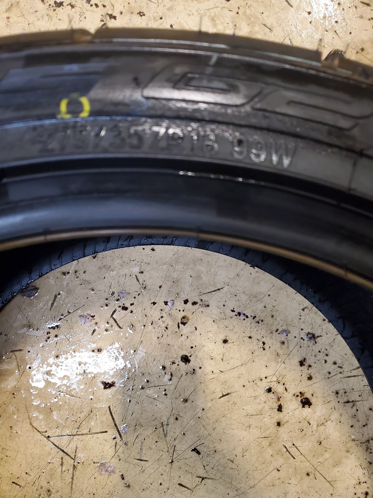 2 NITTO NT555 G2 BSW P 275 35 18 99W XL UHP TIRE 211160