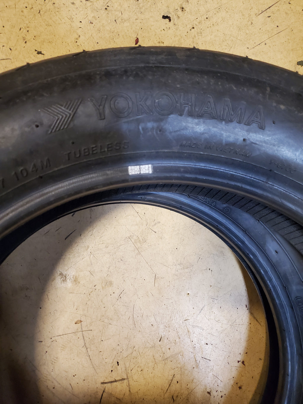 YOKOHAMA Y870 BSW T 165 80 17 104M SPARE TIRE 110187020