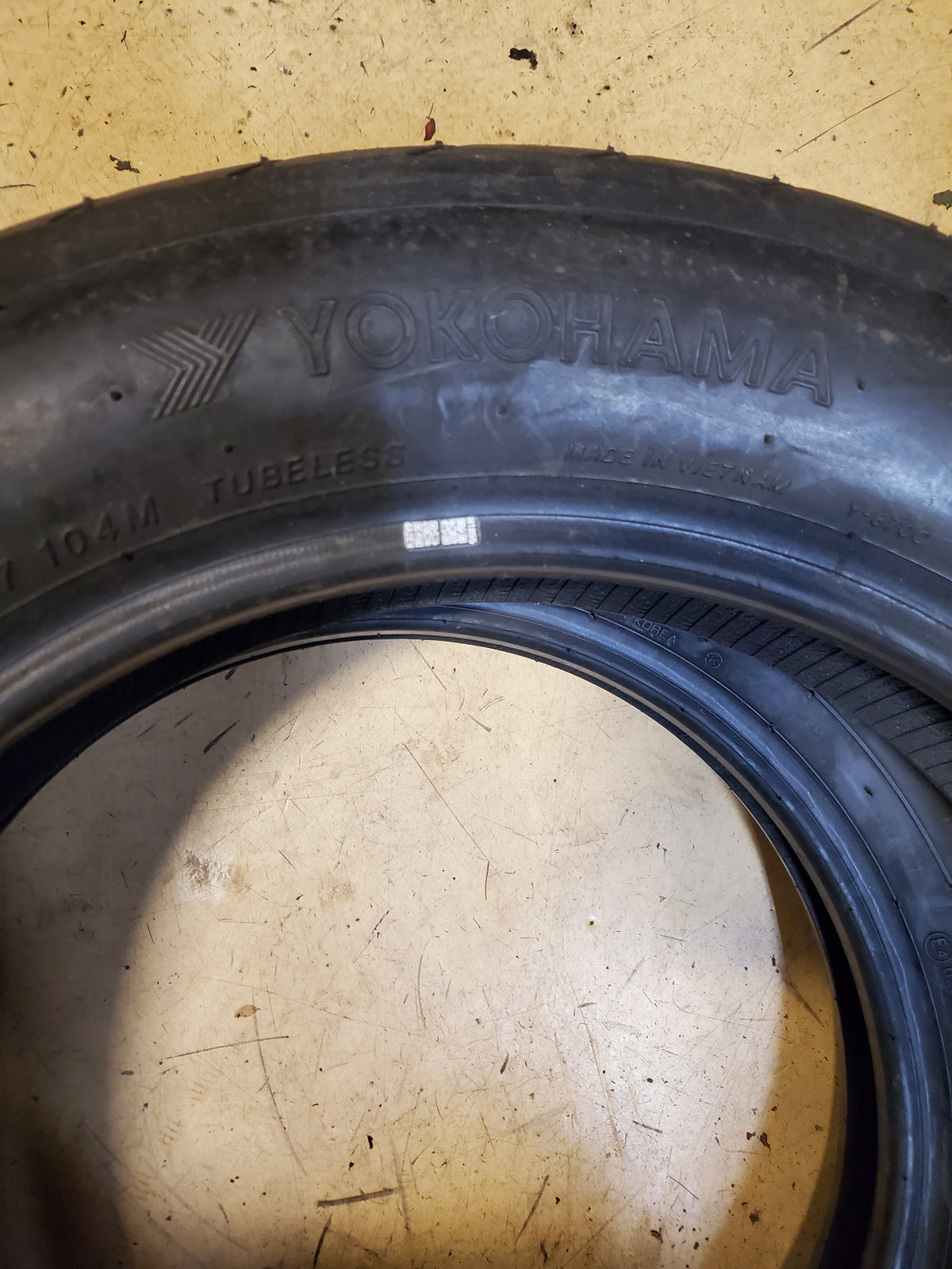 YOKOHAMA Y870 BSW T 165 80 17 104M SPARE TIRE 110187020