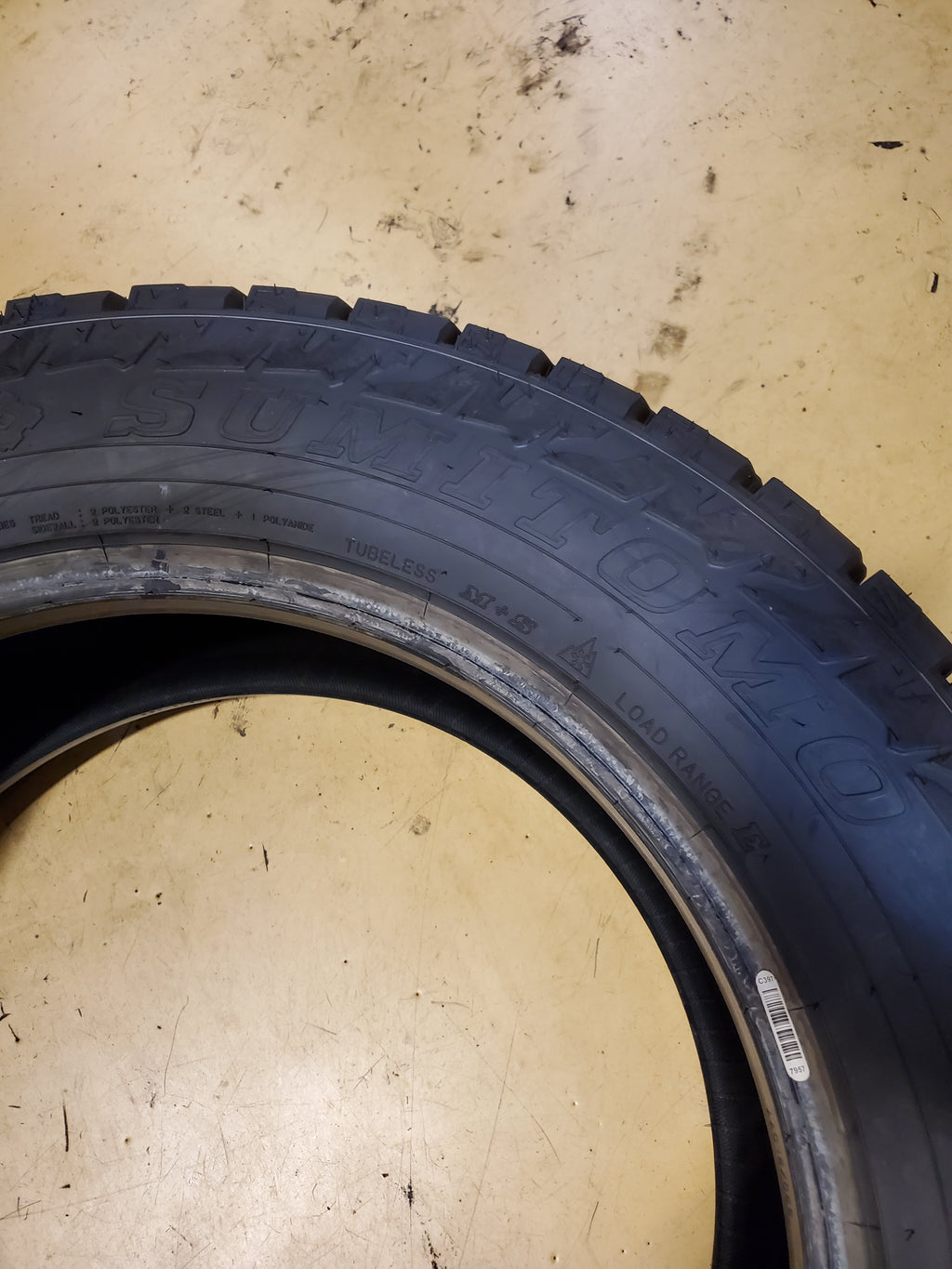 SUMITOMO ENCOUNTER AT BSW LT 285 55 20 122/119R 10PLY ALL TERRAIN TIRE ATH90