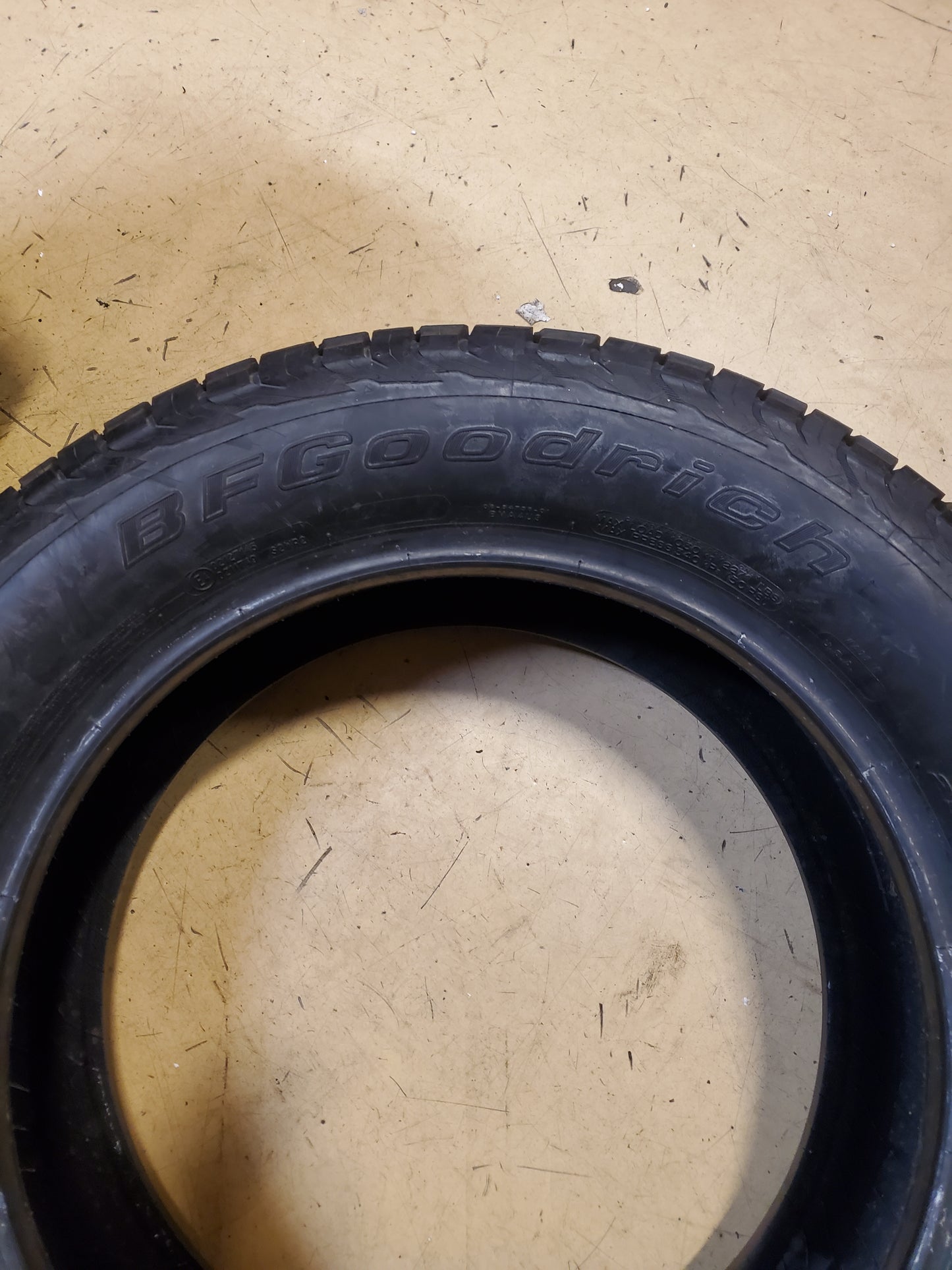 BFGOODRICH TRAIL TERRAIN T/A BSW P 255 55 18 109H XL ALL SEASON TIRE 39545