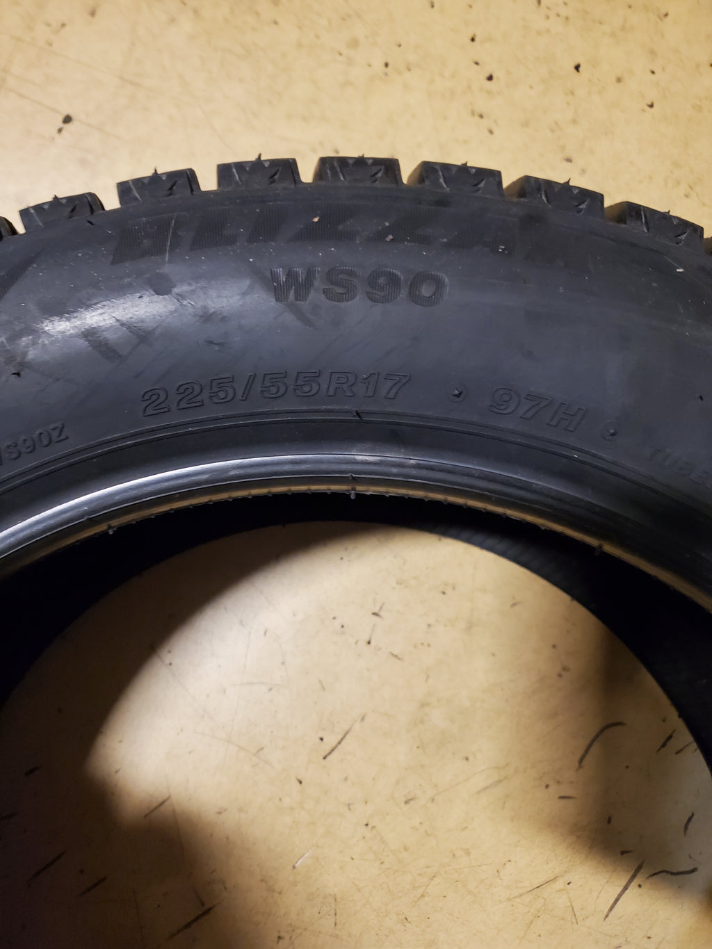 BRIDGESTONE BLIZZAK WS90 BSW P 225 55 17 97H WINTER TIRE 001123