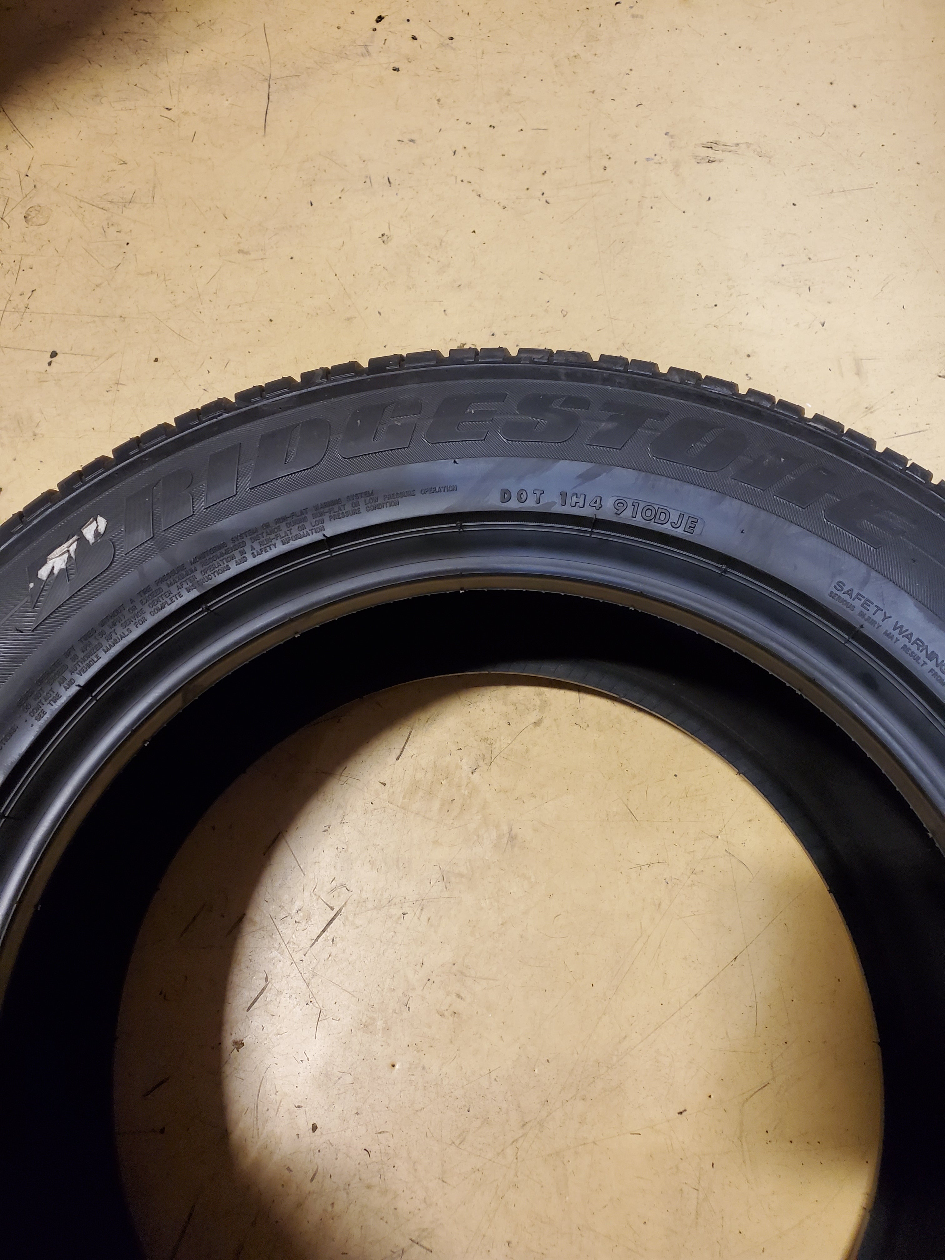 2 BRIDGESTONE DUELER H/L 400 RFT BSW P 255 55 18 109H XL ALL SEASON TIRE 058234