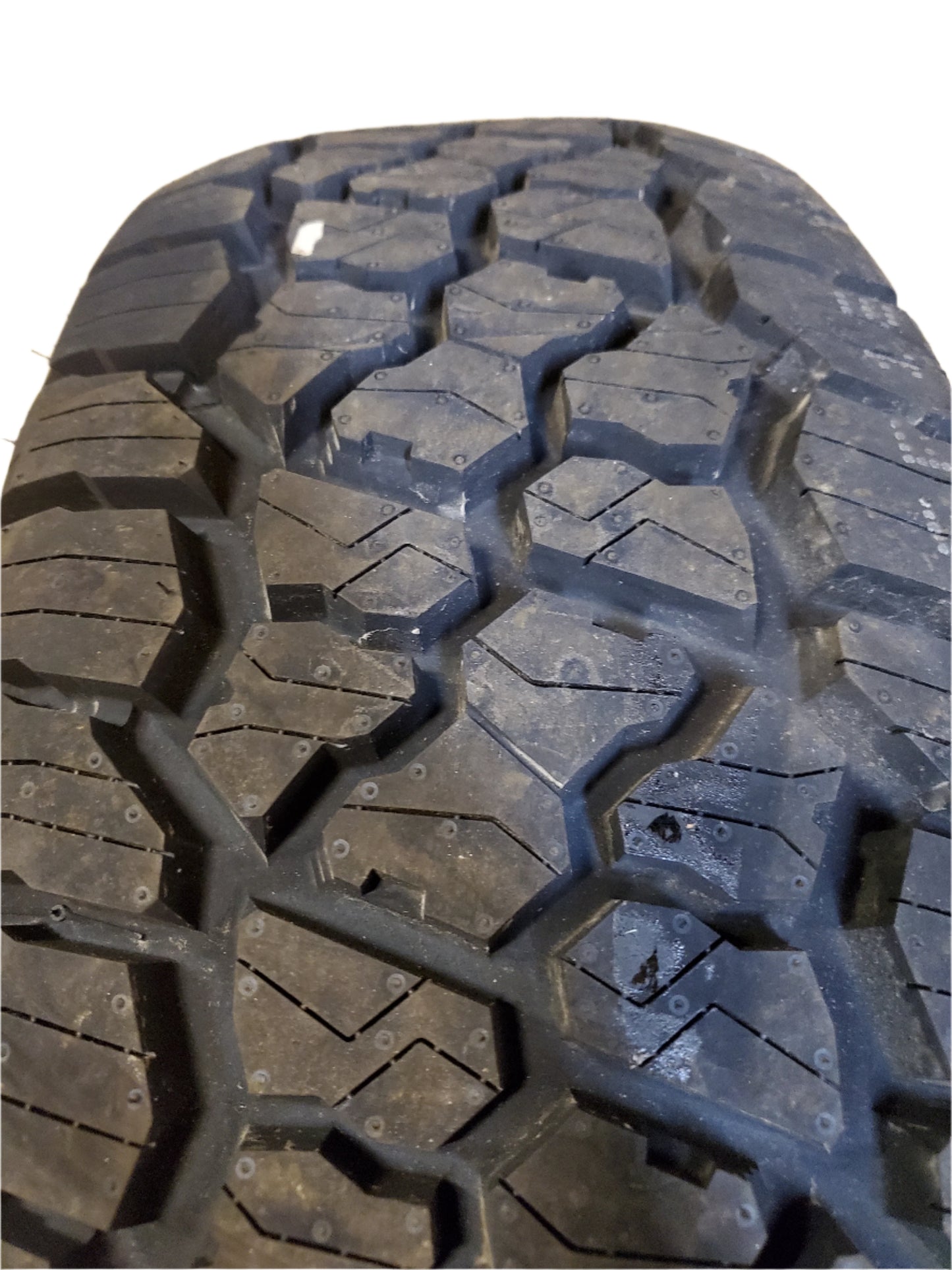 SUMMIT TRAIL CLIMBER AT OWL LT 285 75 16 126/123S 10PLY ALL TERRAIN TIRE 261720