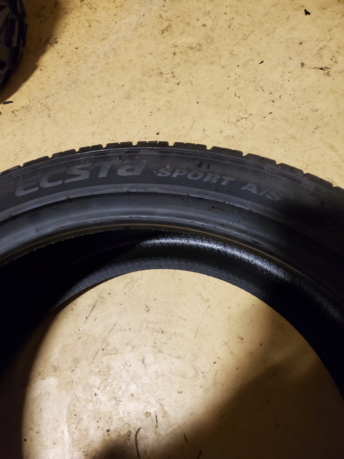 KUMHO ECSTA SPORT A/S PA71 BSW P 275 35 20 102Y XL ALL SEASON TIRE 2369253