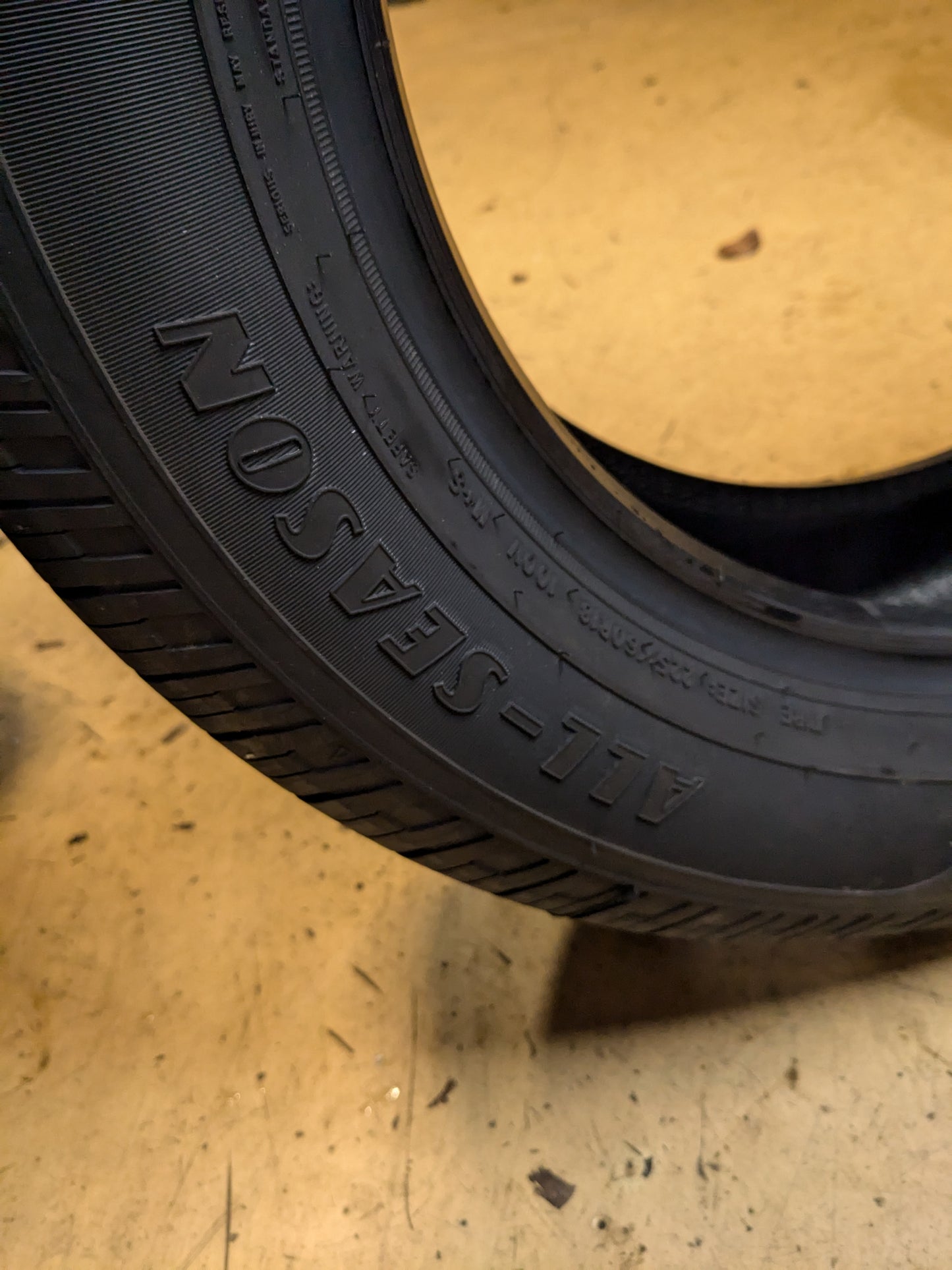 GOODYEAR RELIANT ALL-SEASON BSW P 225 60 18 100V PERFORMANCE TIRE 682012597