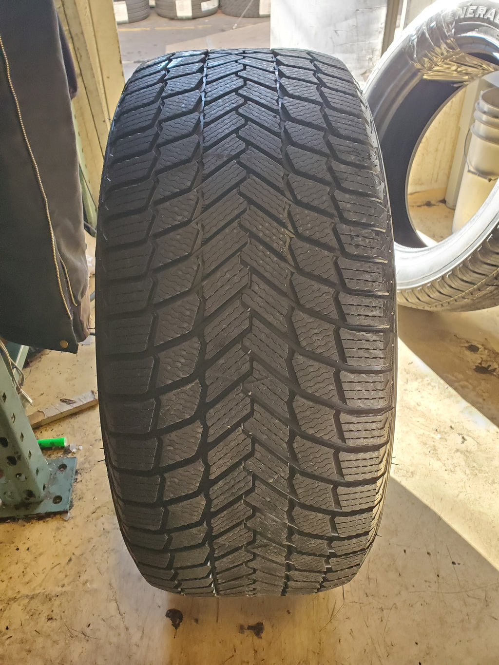MICHELIN X ICE SNOW SUV BSW P 275 40 22 108H XL WINTER TIRE 05906