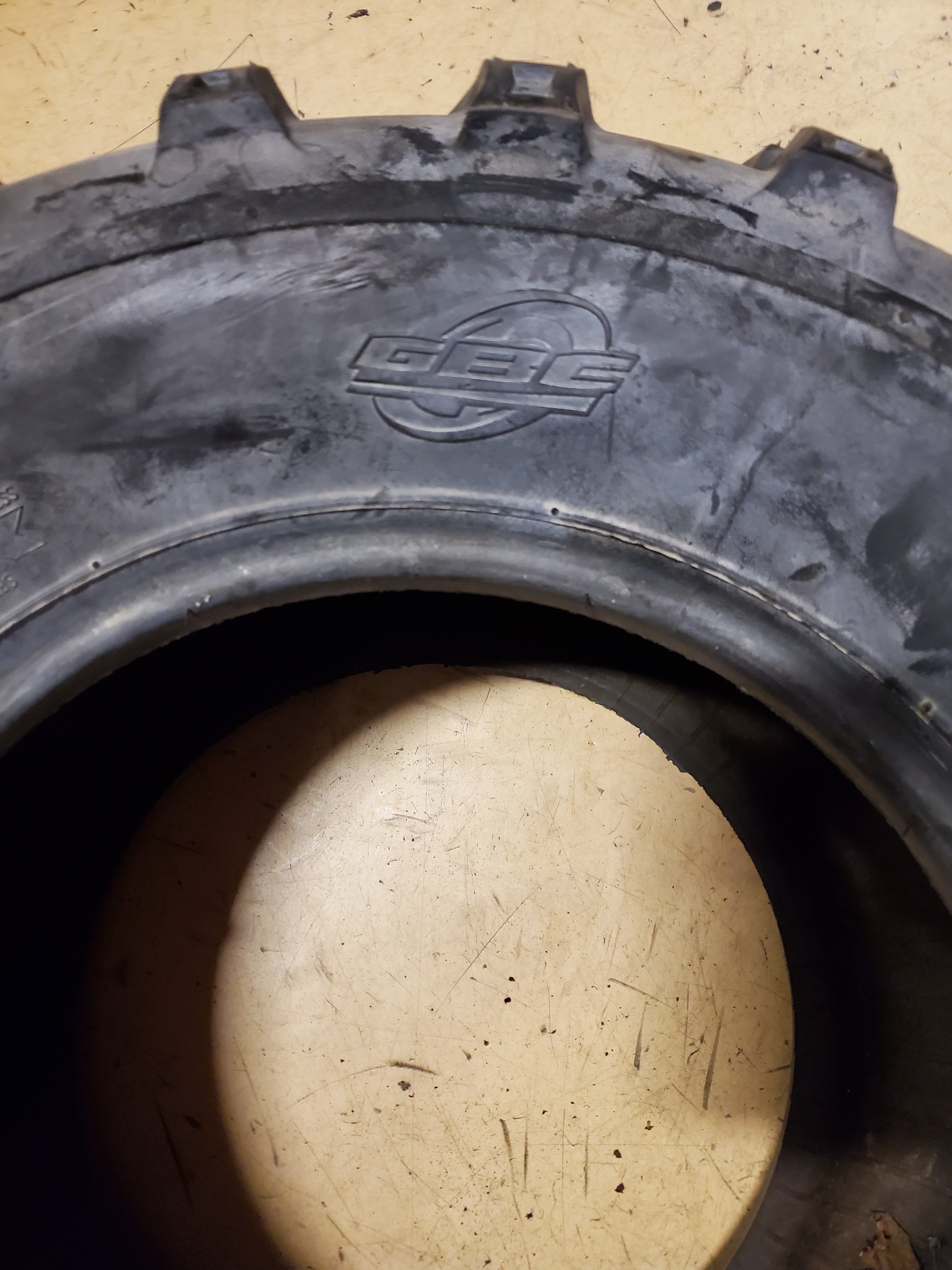 NOS GREENBALL DIRT DEVIL A/T BSW 25 10 12 6PLY ATV/UTV TIRE AR1230