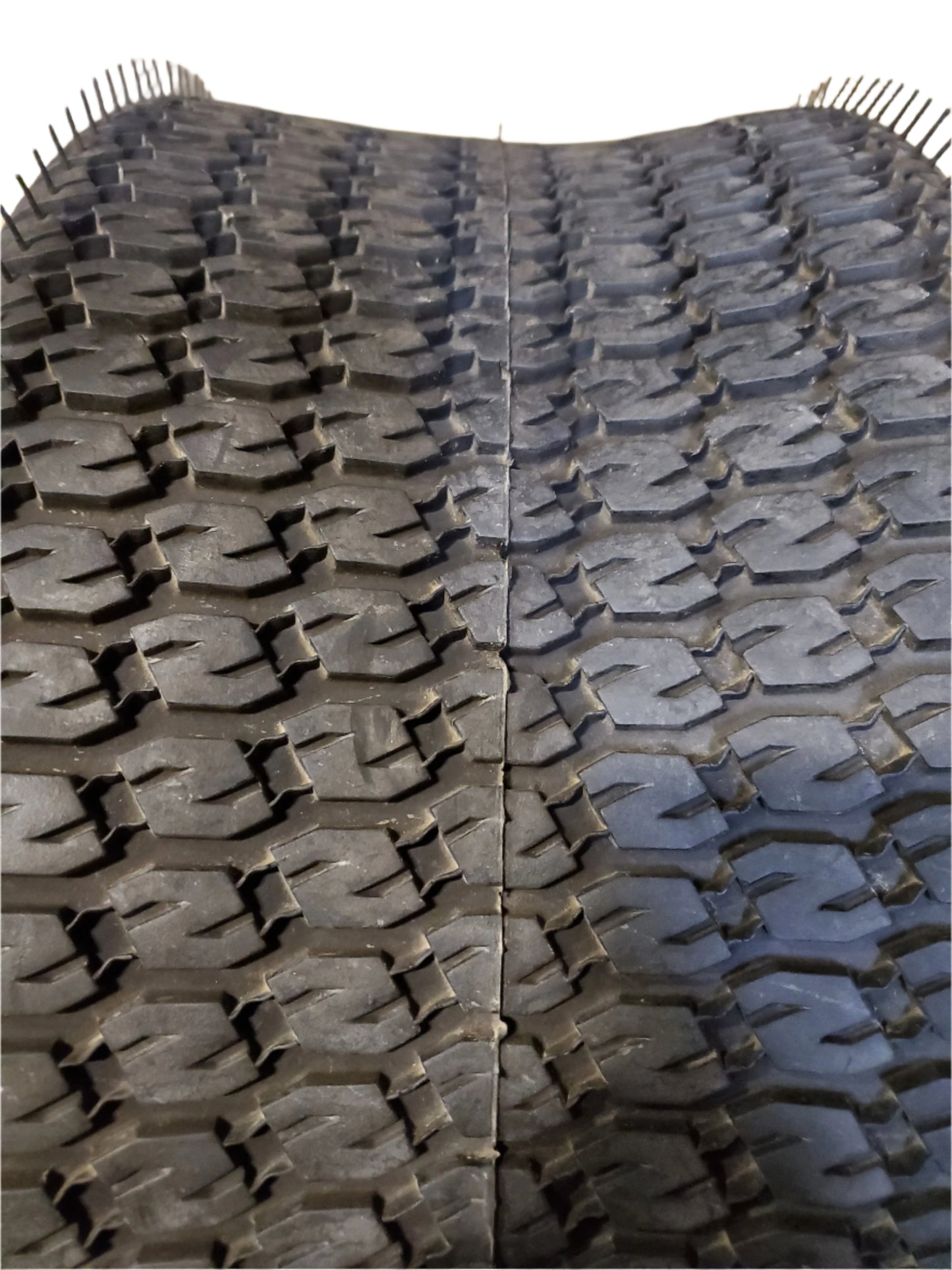 CARLISLE TURF TRAC R/S 122A3 BSW 26 12 12 10PLY LAWN TIRE 50D363