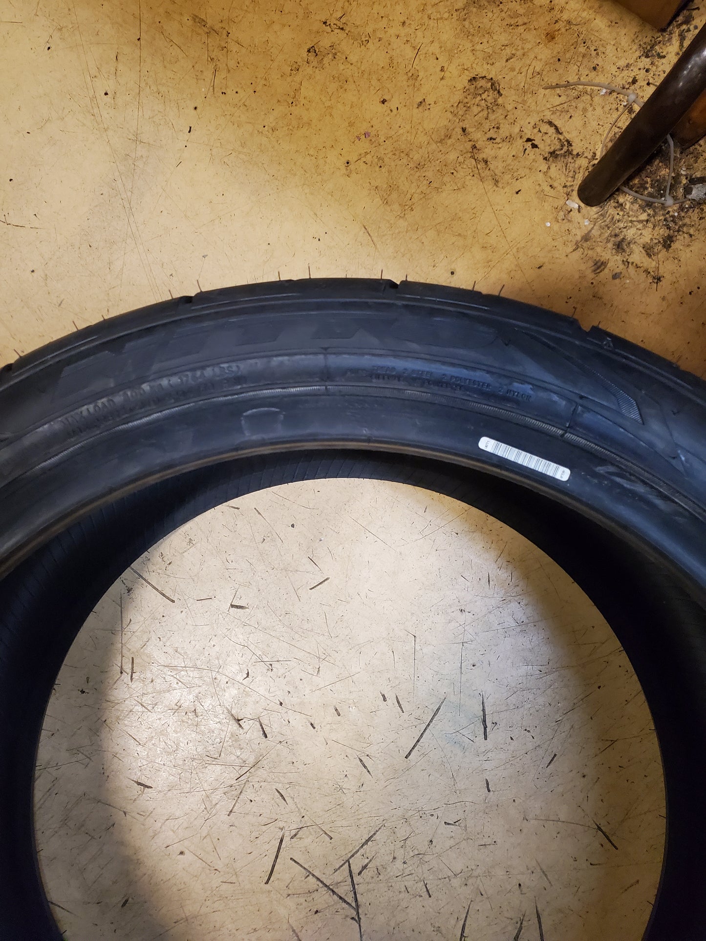 NITTO NT555 G2 BSW P 275 35 19 100W XL UHP TIRE 211760
