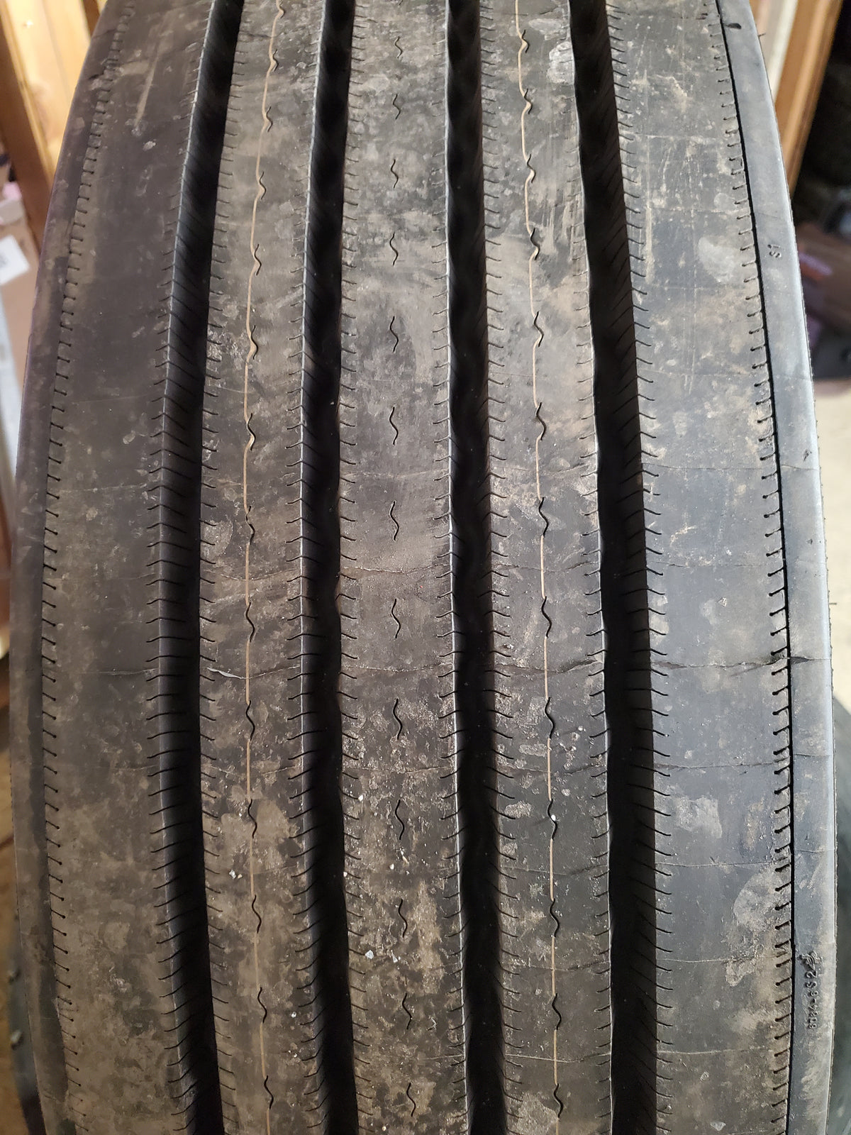MICHELIN X LINE ENERGY BSW LT 275 80 22.5 144/141L 14PLY STEER TIRE 03885