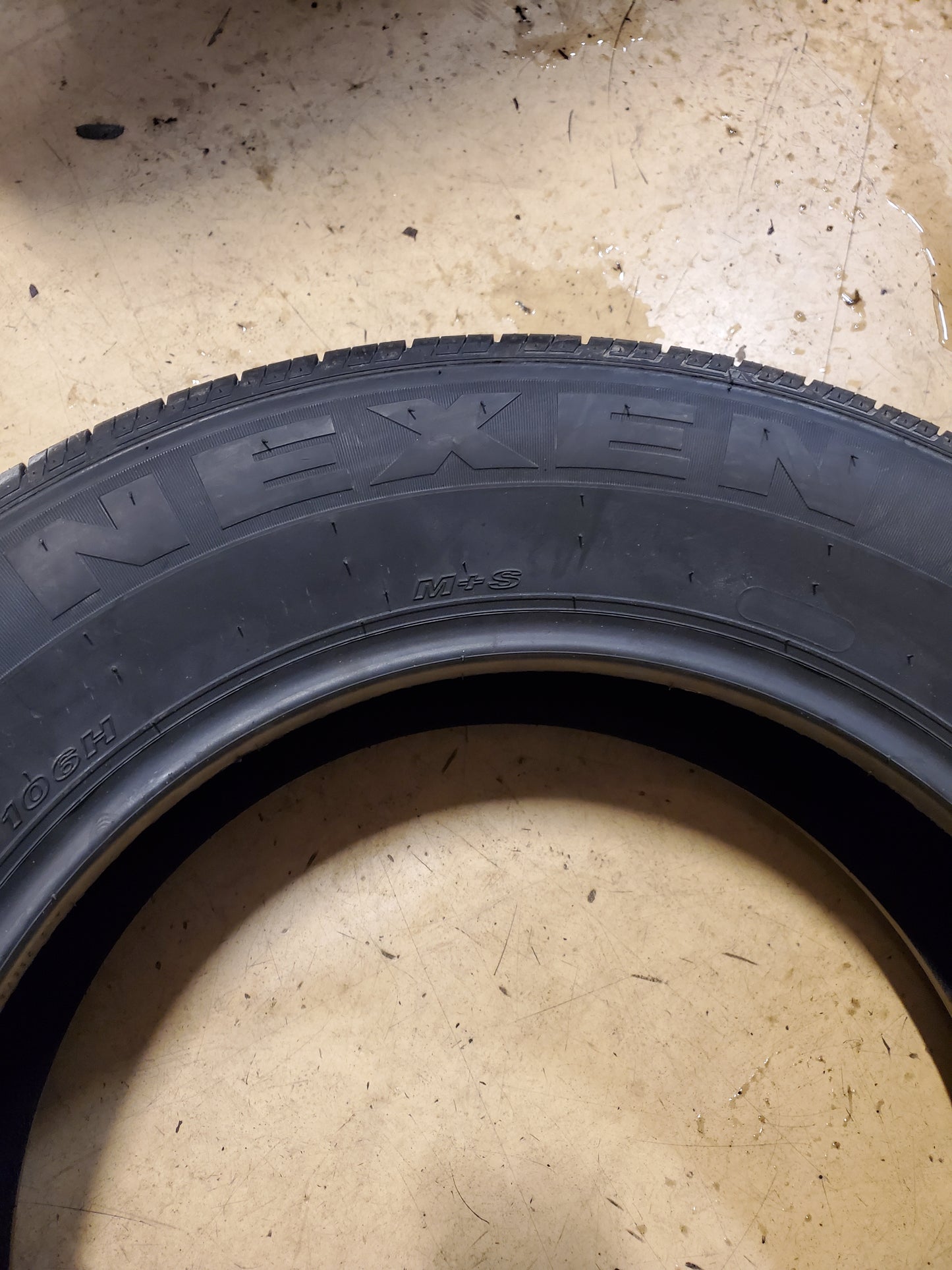 NEXEN ARIA AH7 BSW P 235 65 18 106H ALL SEASON TIRE 13048NXK