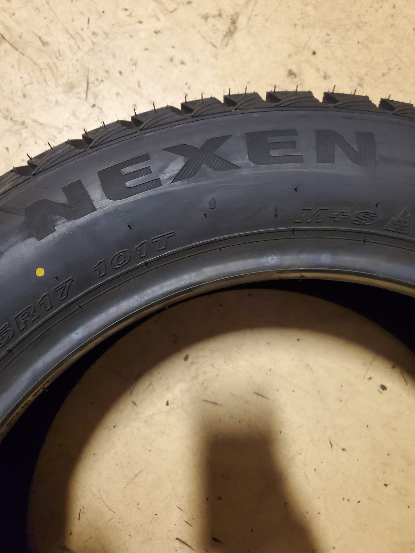 NEXEN WINGUARD ICE PLUS BSW P 225 55 17 101T XL WINTER TIRE 16136NXK