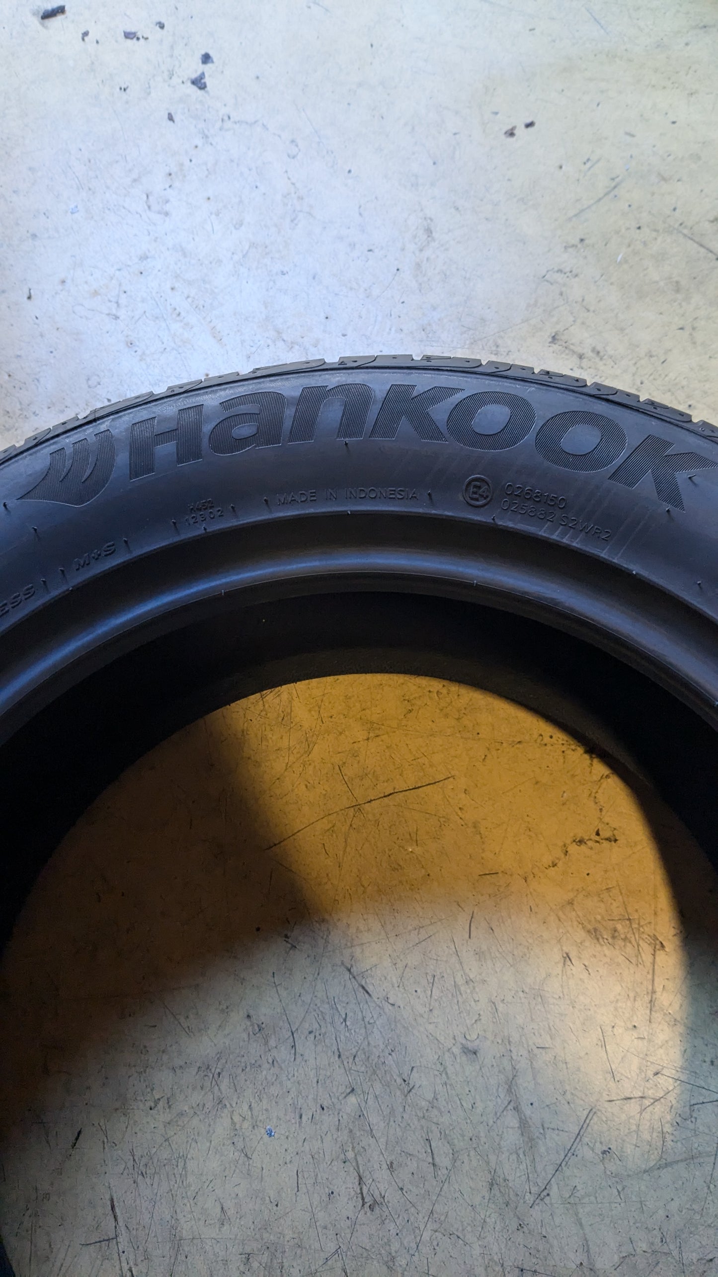 HANKOOK VENTUS S1 NOBLE2 BSW P 225 55 17 97W ALL WEATHER TIRE 1014507