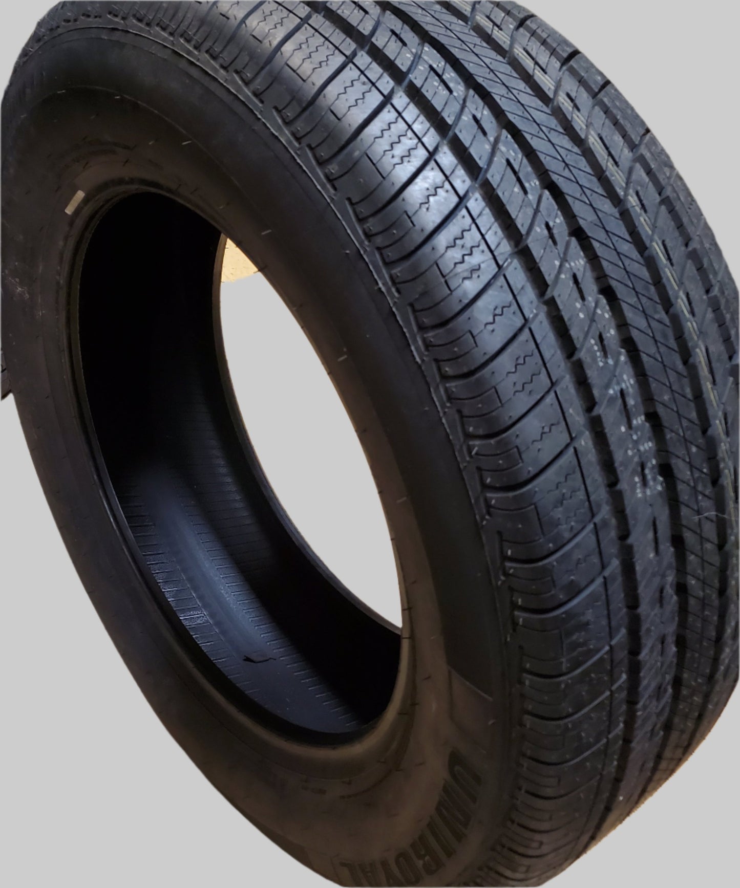 UNIROYAL TIGER PAW TOURING A/S DT P 245 60 18 105V SL ALL SEASON TIRE 25336