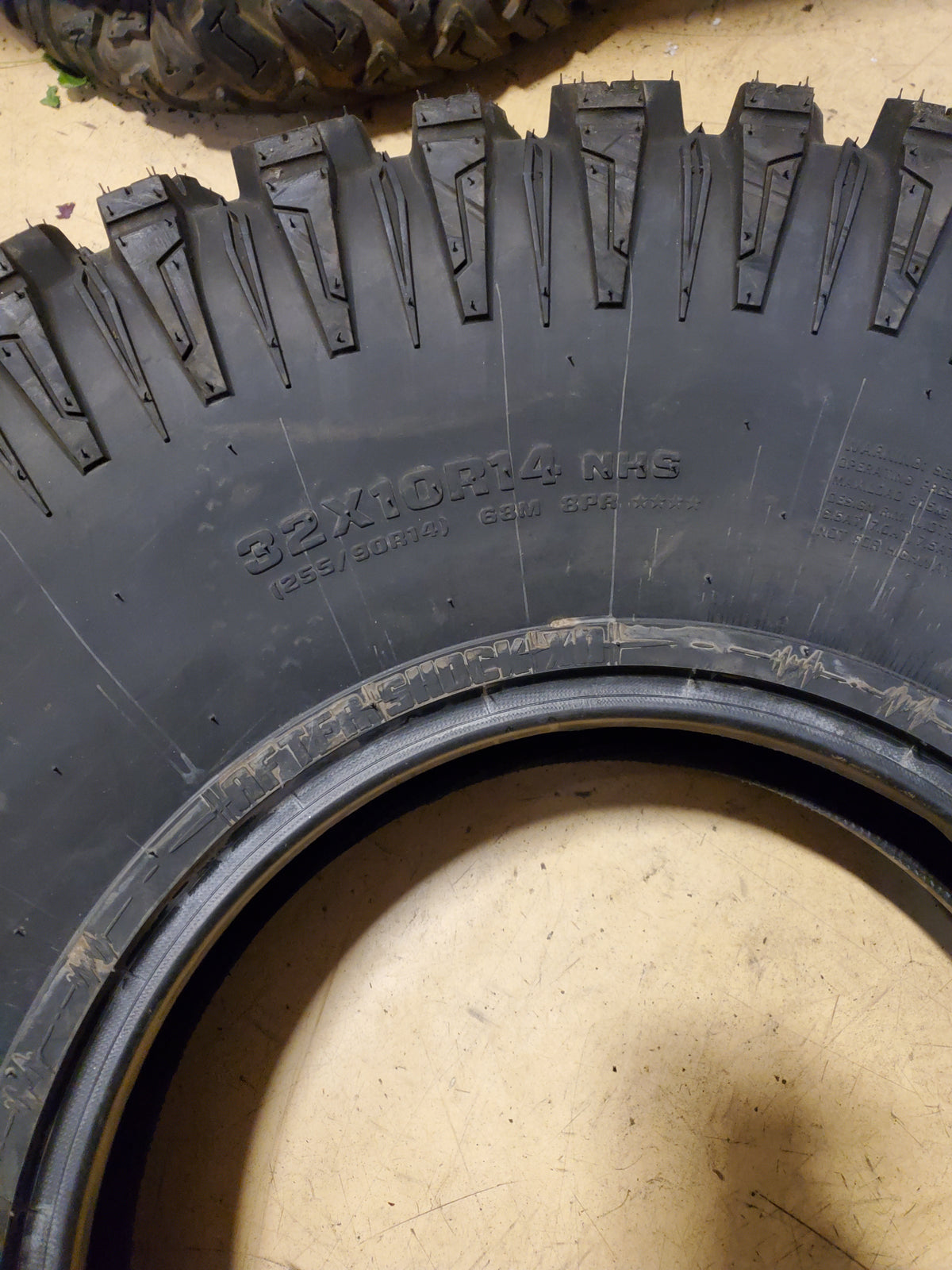 NOS ARISUN AFTER SHOCK XD BSW 32 10 14 68M 8PLY ATV/UTV TIRE TAR33321014