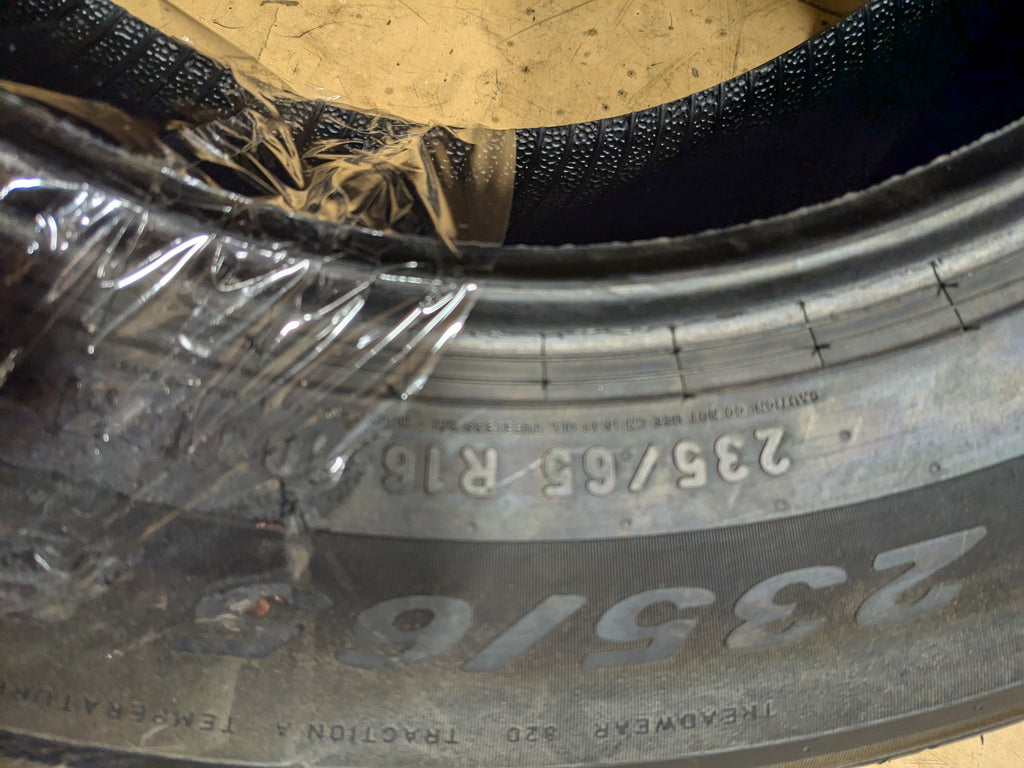 PIRELLI P4 PERSIST AS PLUS BSW P 235 65 16 ALL SEASON TIRE 4078100