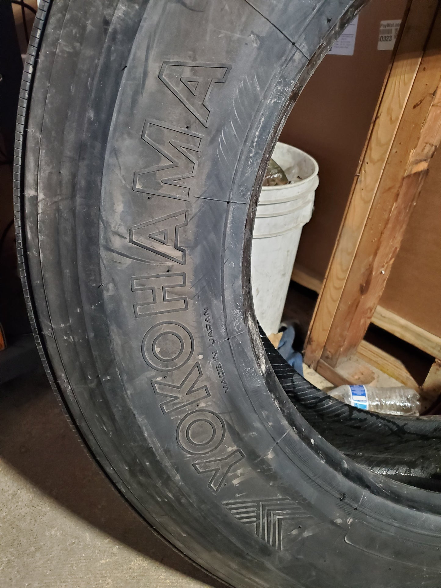 NOS YOKOHAMA SSRY 617 BSW LT 285 75 24.5  14PLY STEER TIRE 120161703
