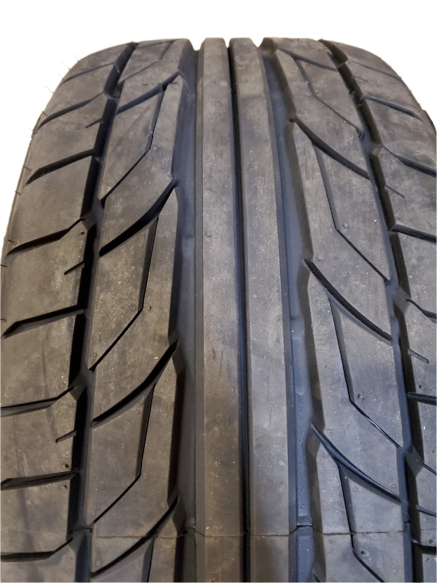NITTO NT555 G2 BSW P 255 35 20 97W XL UHP TIRE 211010