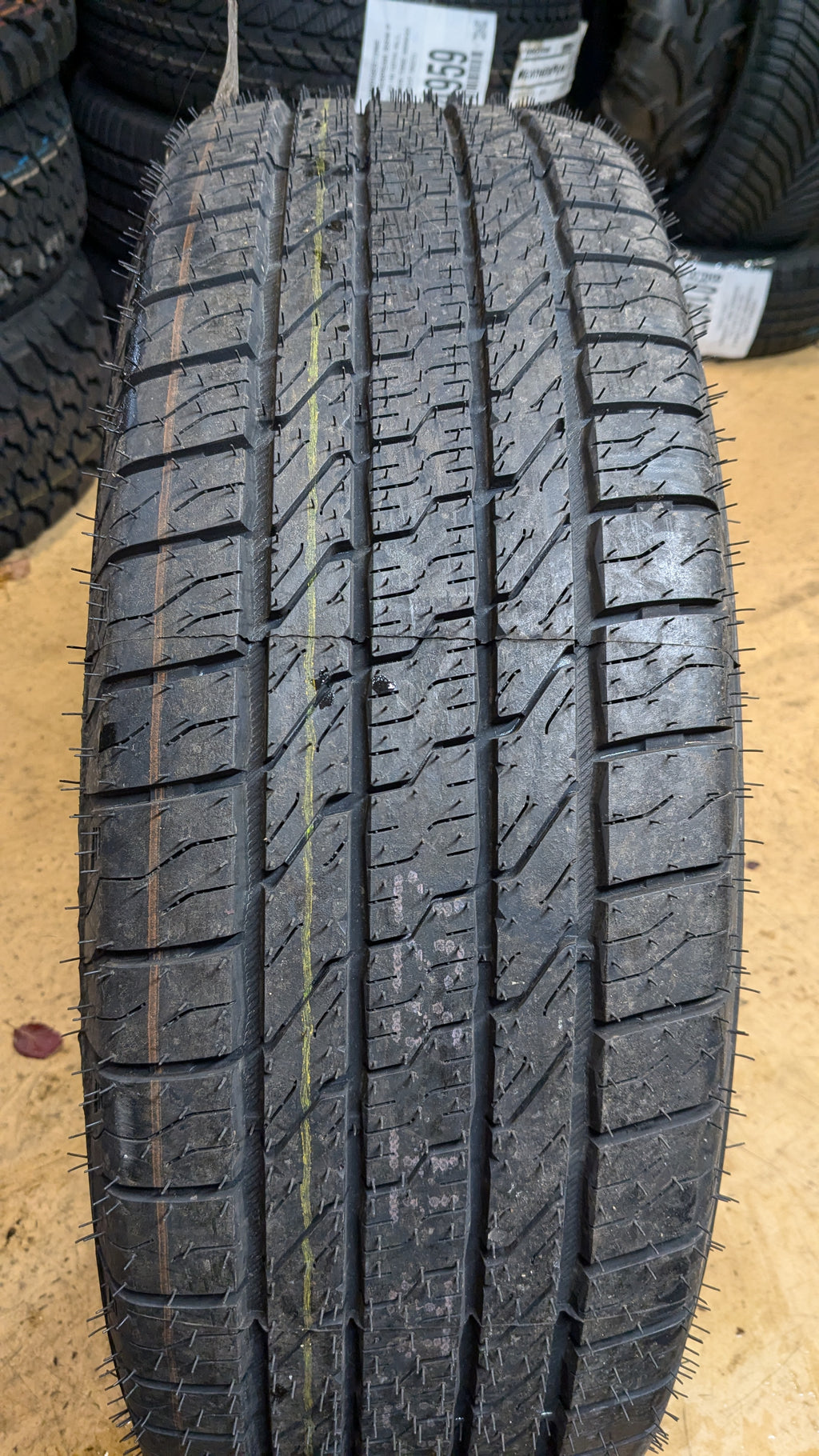 CORSA HIGHWAY TERRAIN PLUS BSW P 275 65 18 114H  TIRE COMSID0021