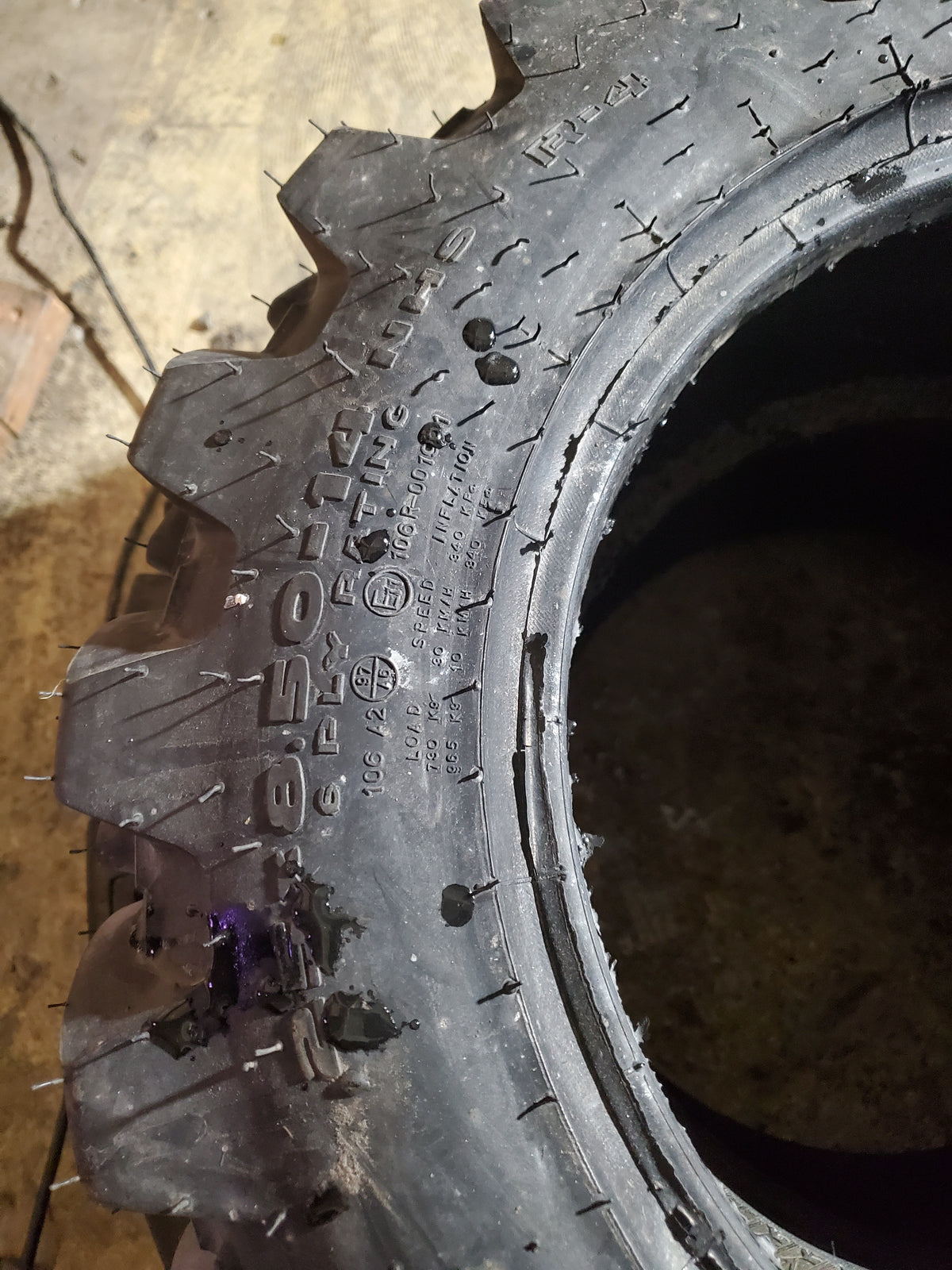 NOS GALAXY MARATHONER R4 BSW  25 8.50 14 016A2 6PLY FORKLIFT TIRE 102103