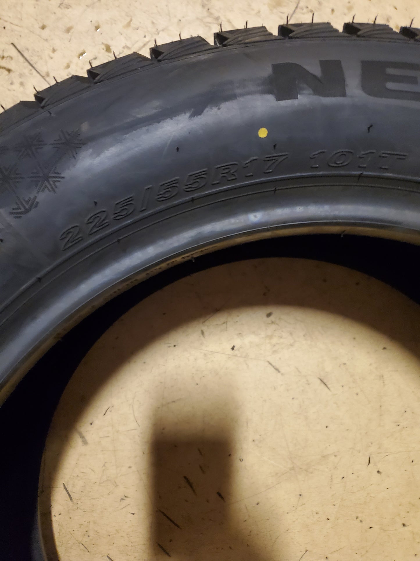 NEXEN WINGUARD ICE PLUS BSW P 225 55 17 101T XL WINTER TIRE 16136NXK