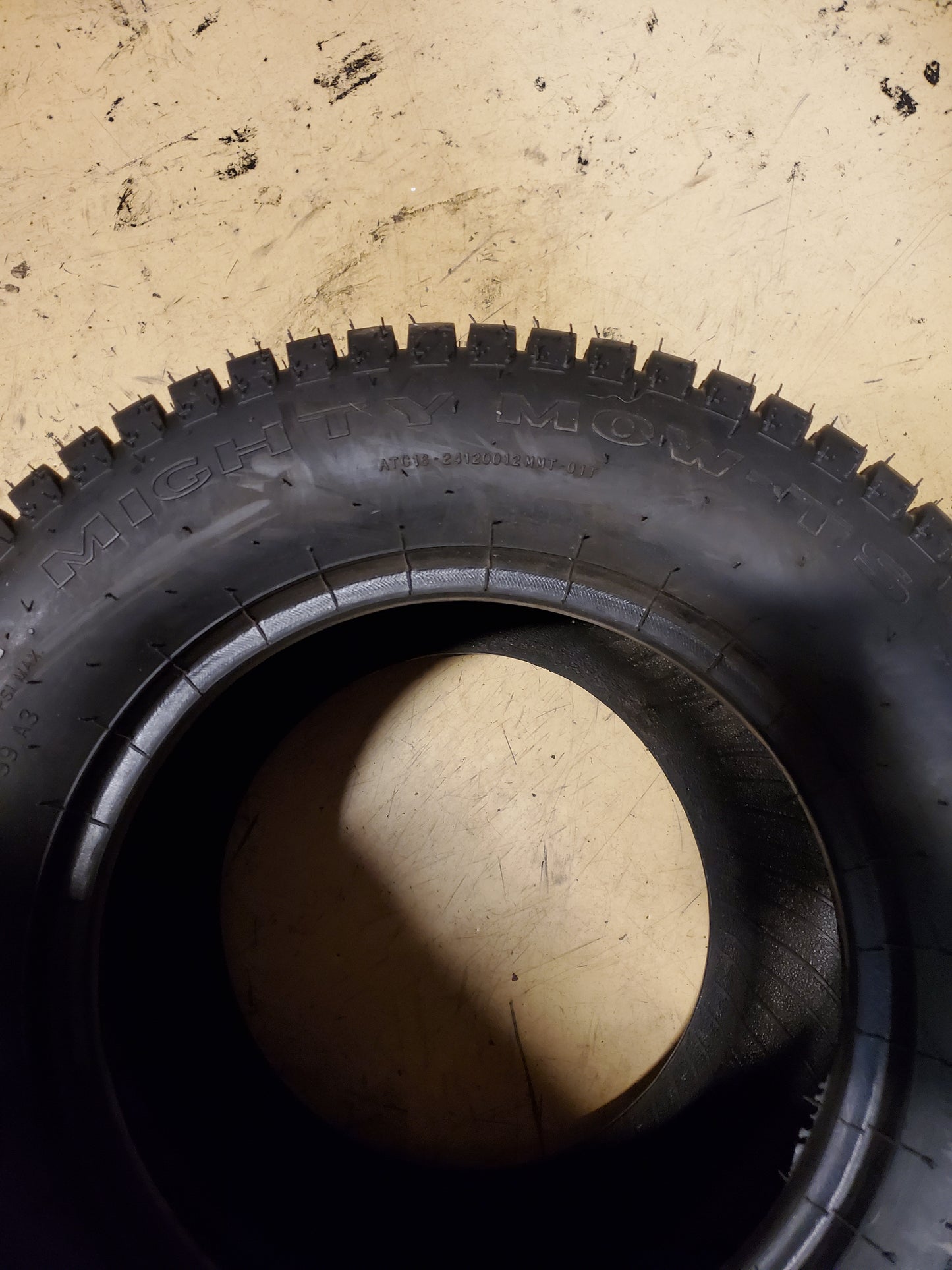 GALAXY MIGHTY MOW-TS BSW 24 12 12 4PLY LAWN TIRE 485076