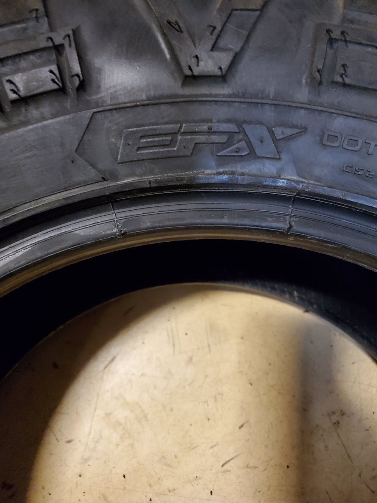 EFX MOTOVATOR BSW 30 9.5 16 88G 8PLY ATV/UTV TIRE MV309516