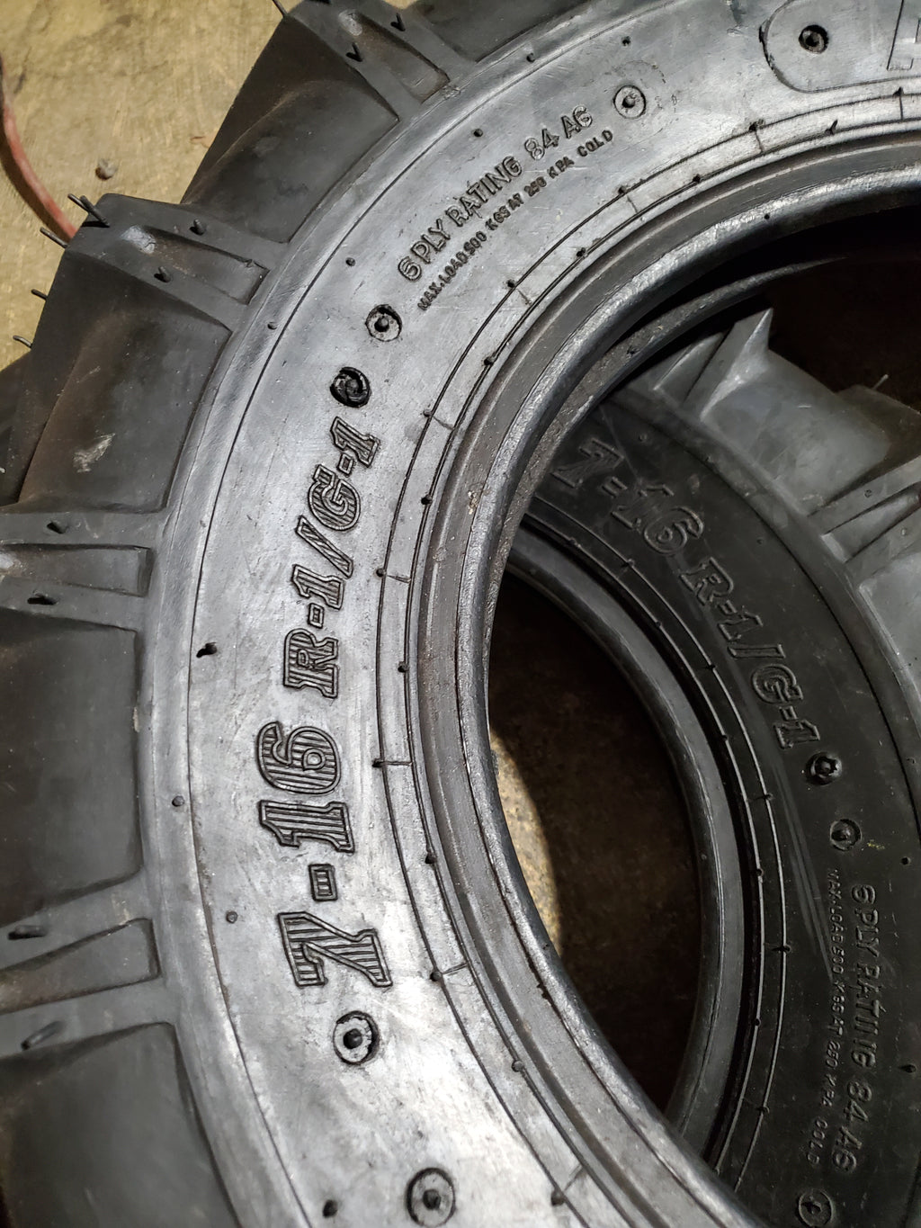 AGSTAR 1630 BSW  7 16  84AS 6PLY TRACTOR TIRE 300139625