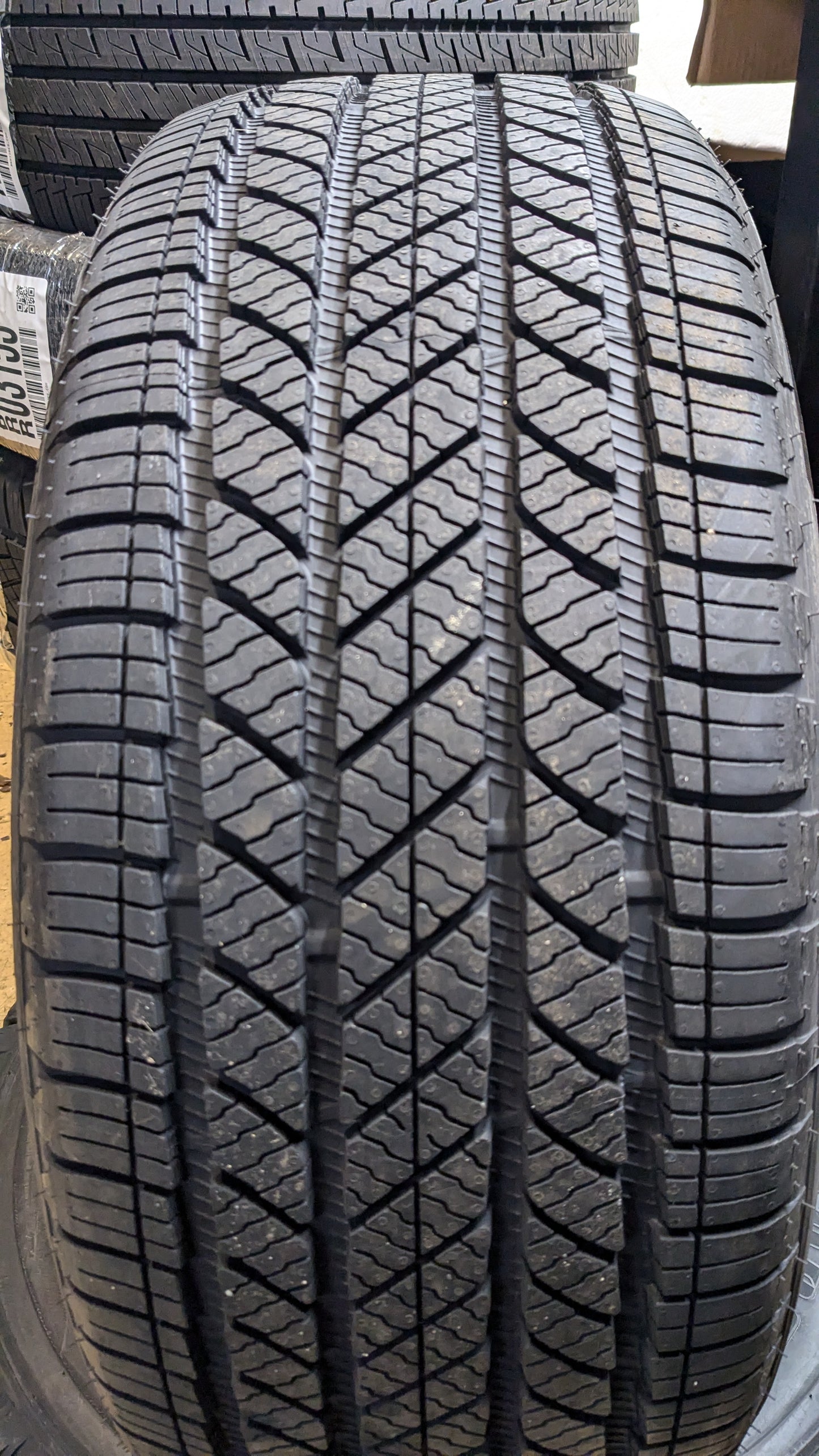 BRIDGESTONE ALENZA A/S ULTRA BSW P 275 50 20 113W XL ALL SEASON TIRE 008500