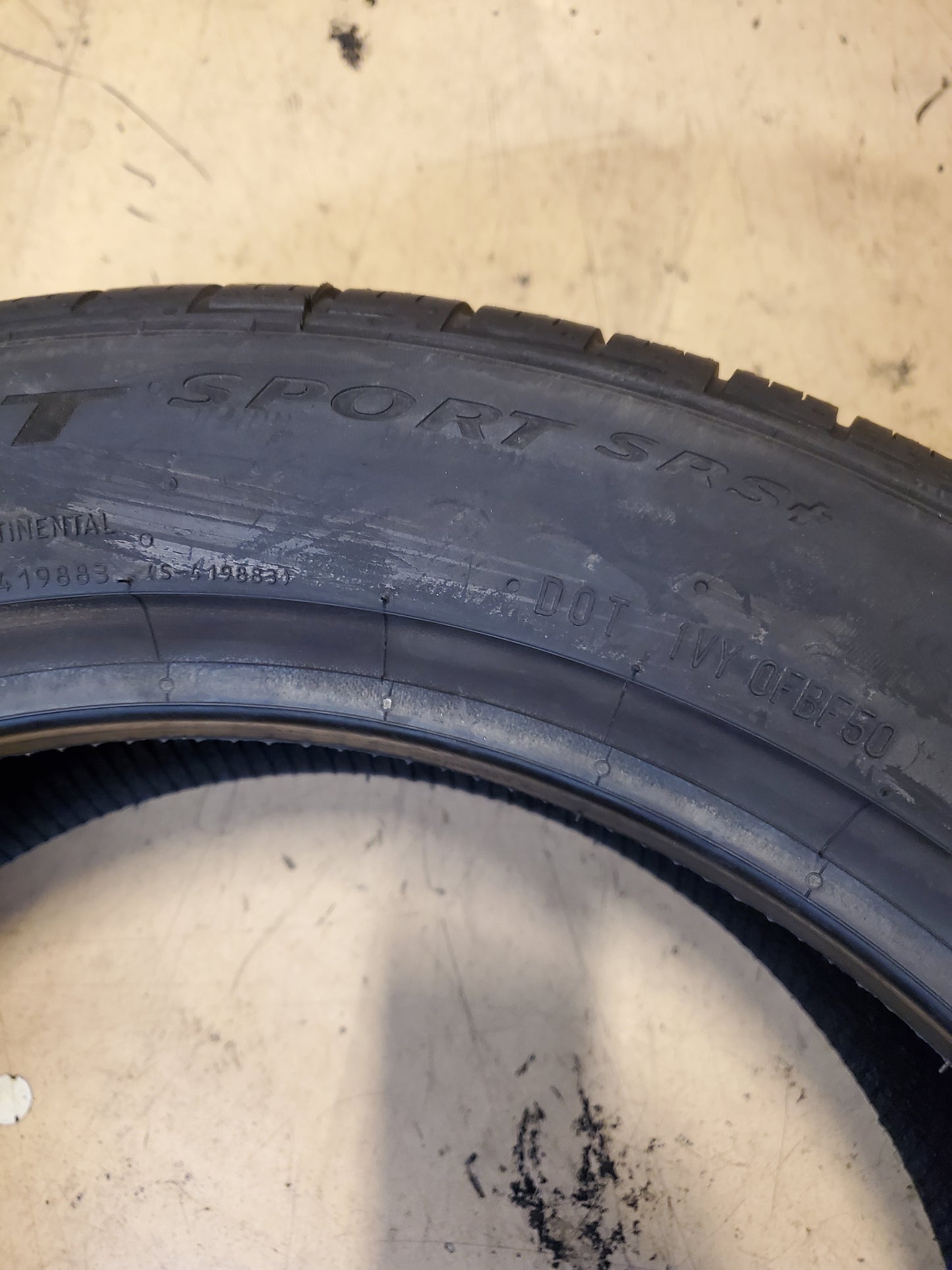 CONTINENTAL CONTROL CONTACT SPORT SRS+ P 245 45 17 100Y XL TIRE 15575800000